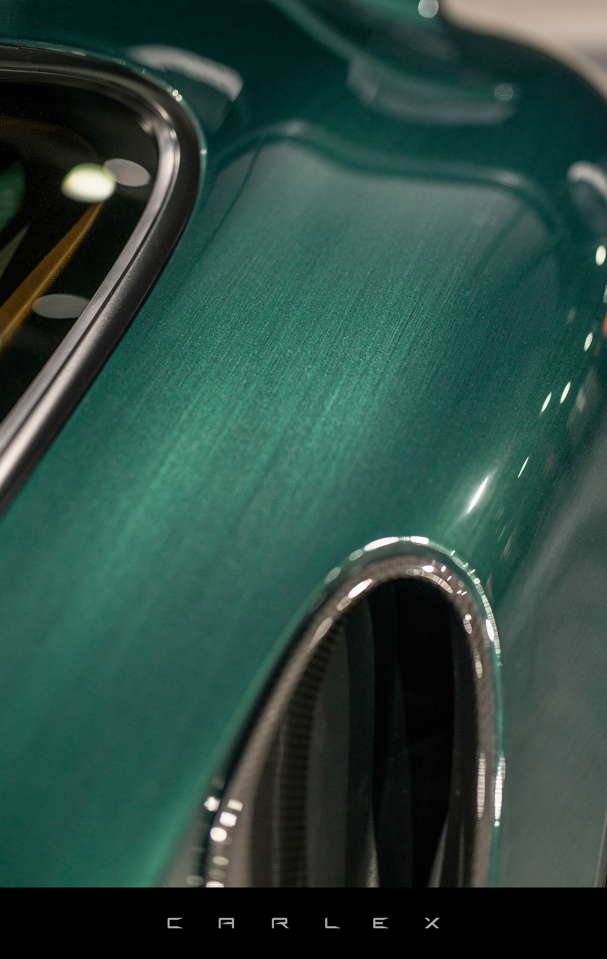 Carlex Refreshes Previous Porsche 991 Turbo With Hand-Brushed Green Shade And Brown Interior