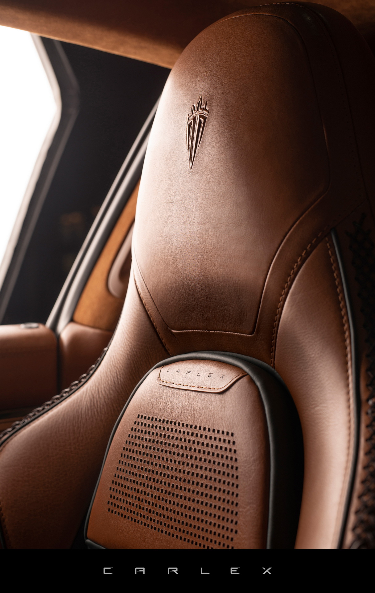Carlex Refreshes Previous Porsche 991 Turbo With Hand-Brushed Green Shade And Brown Interior