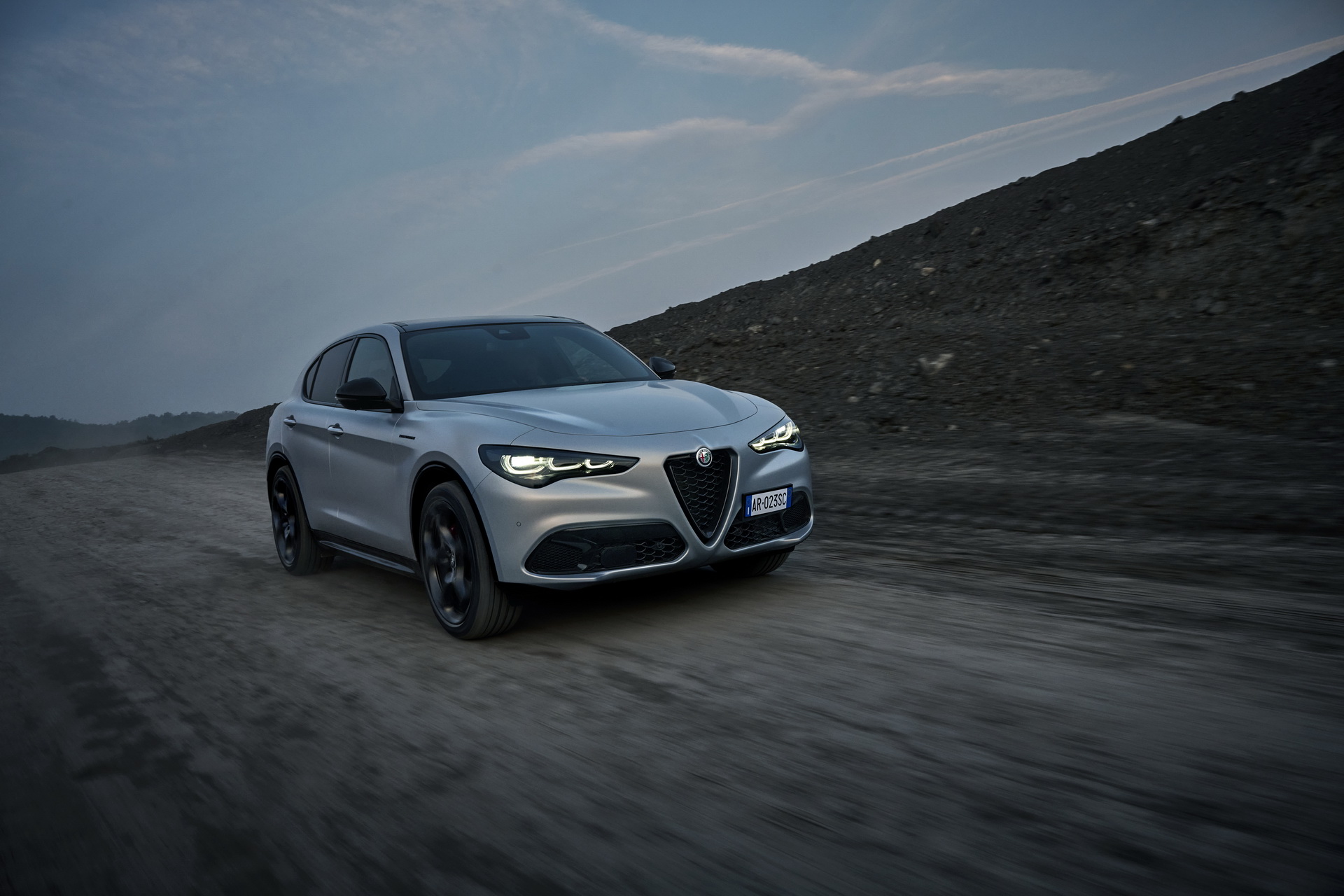 2023 Alfa Romeo Giulia And Stelvio Facelifted With Matrix LED Lights, Digital Gauges And Competizione Trim