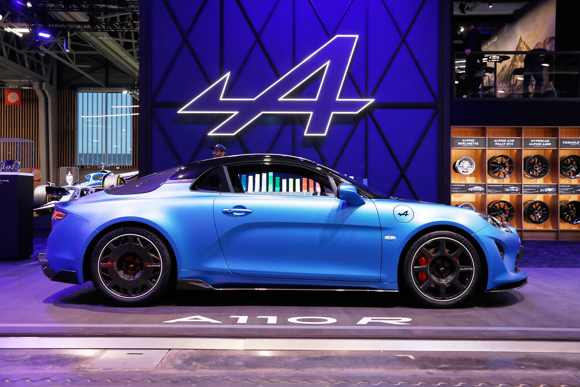 Hardcore Alpine A110 R Shows Off Its Weight Loss In Paris