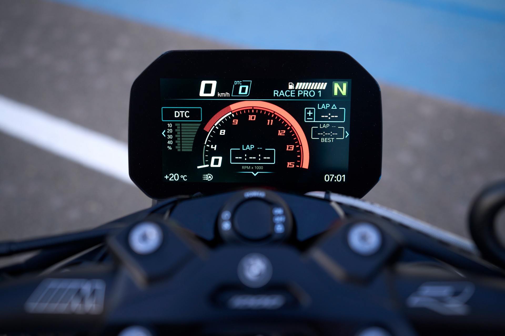 2023 BMW M 1000 R Is The Ultimate Naked Superbike