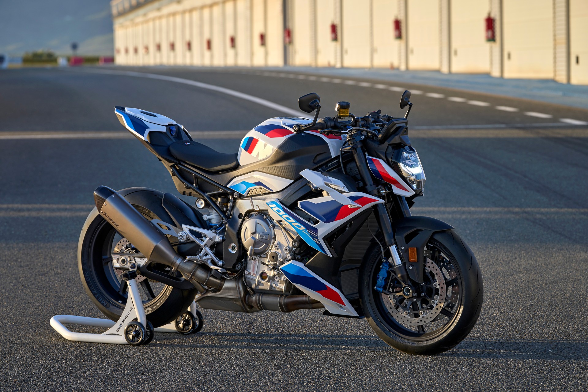 2023 BMW M 1000 R Is The Ultimate Naked Superbike