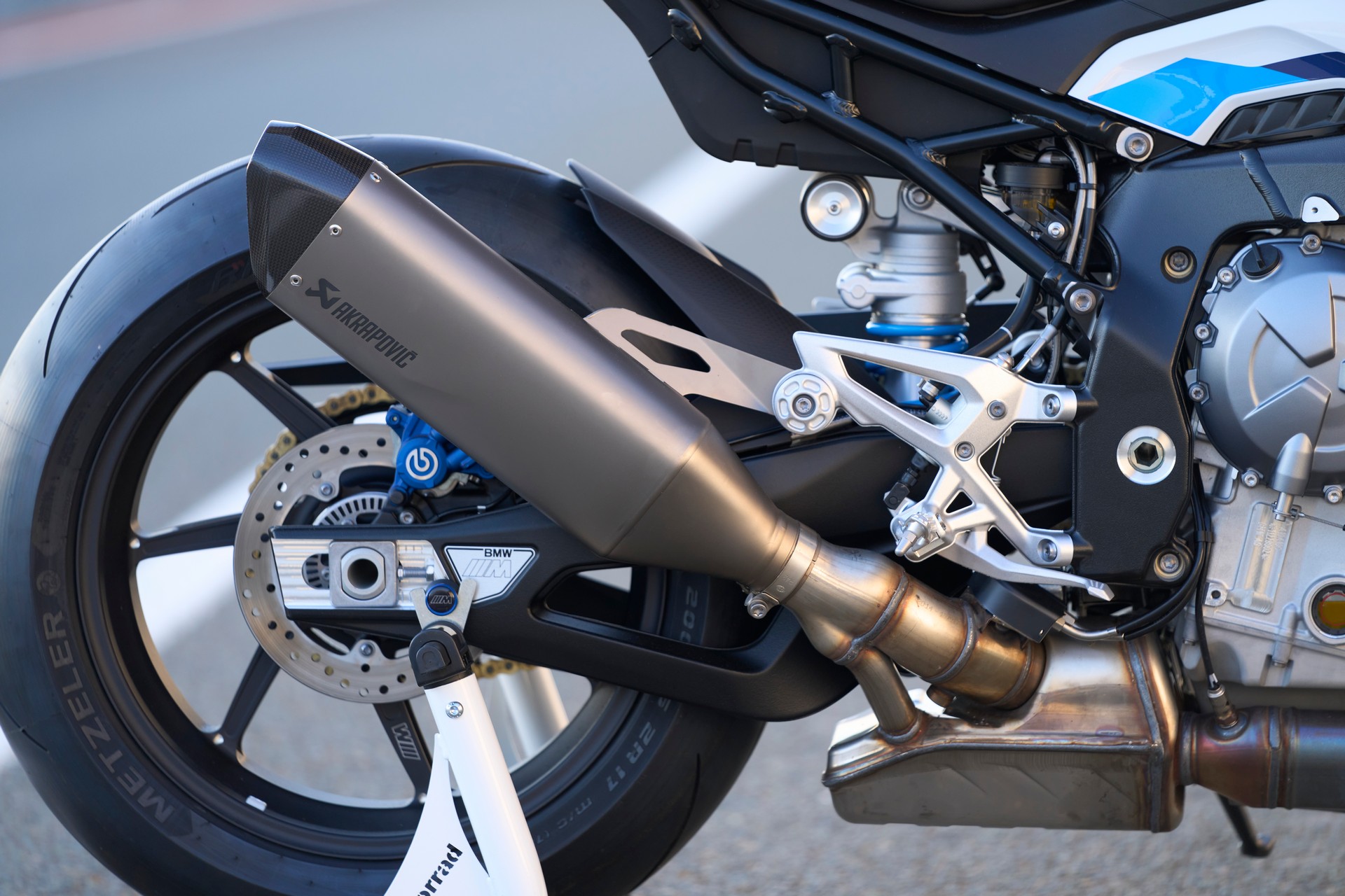 2023 BMW M 1000 R Is The Ultimate Naked Superbike