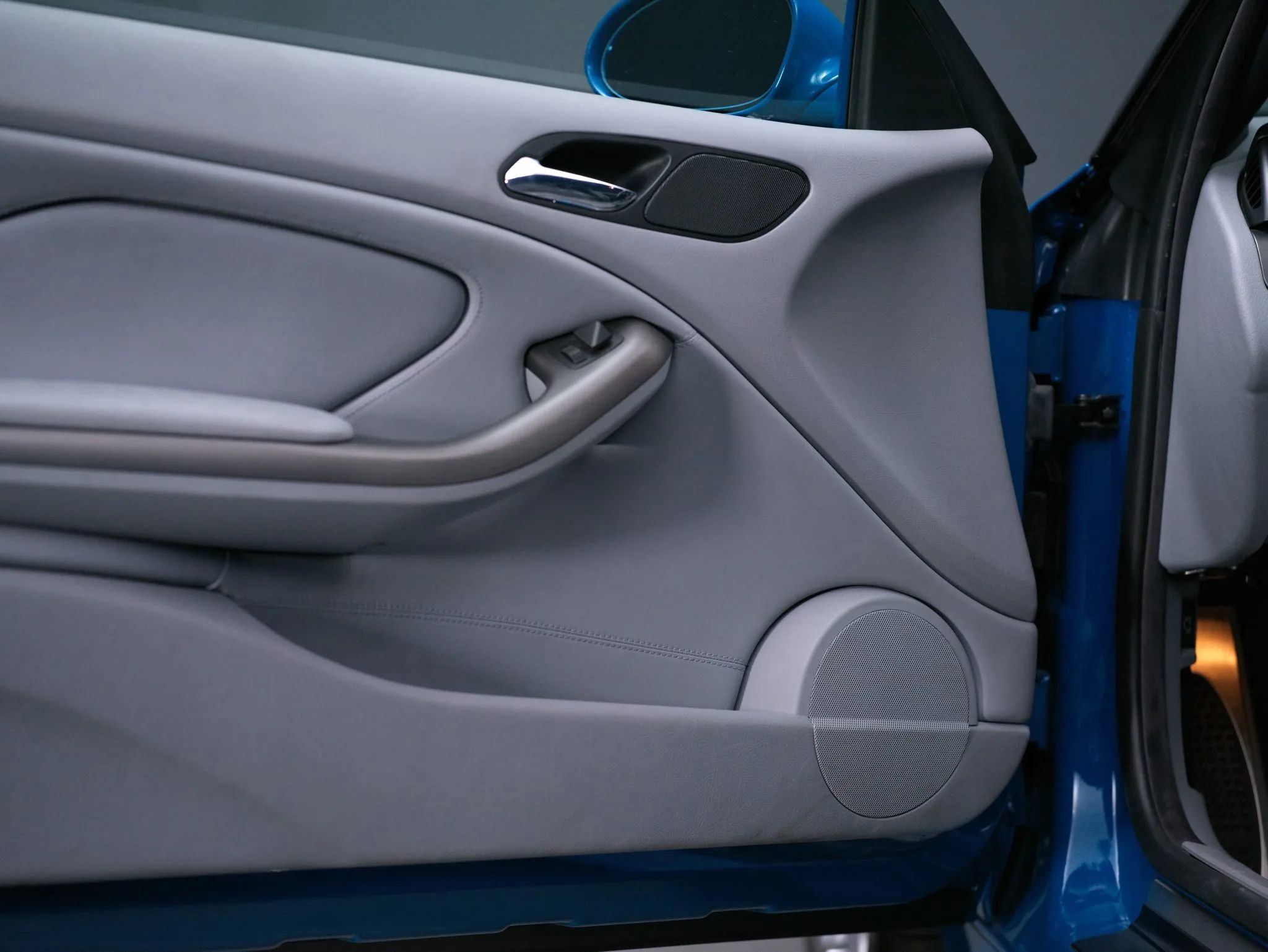 We Desperately Want This Laguna Seca Blue BMW E46 M3