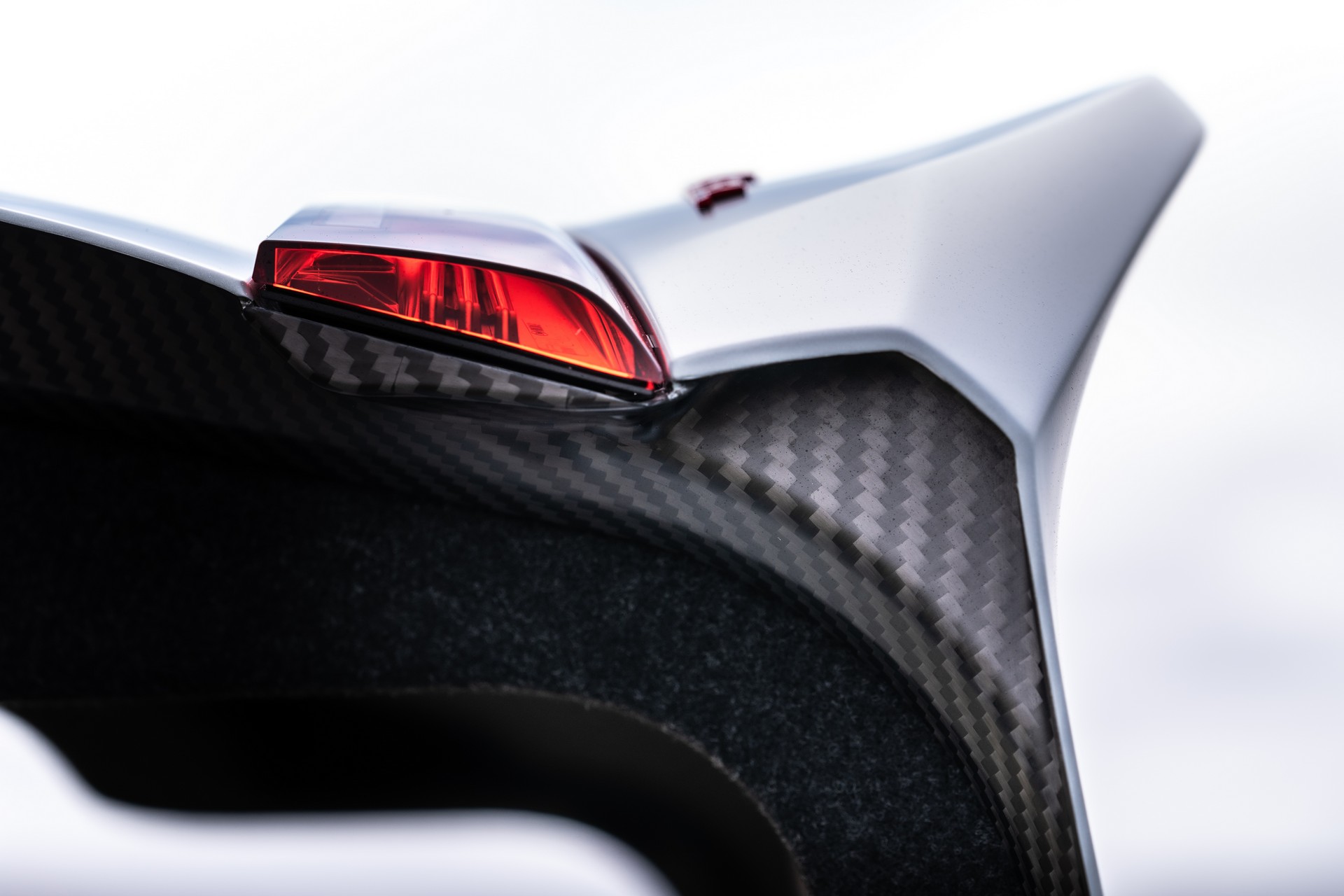 2023 BMW M4 CSL Poses On Some Of The UK’s Best Driving Roads In Huge Photo Gallery