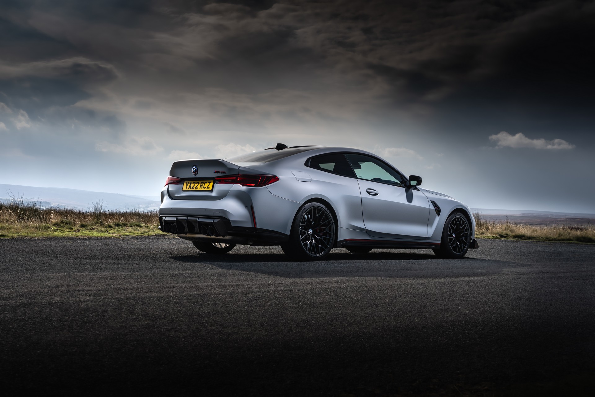 2023 BMW M4 CSL Poses On Some Of The UK’s Best Driving Roads In Huge Photo Gallery