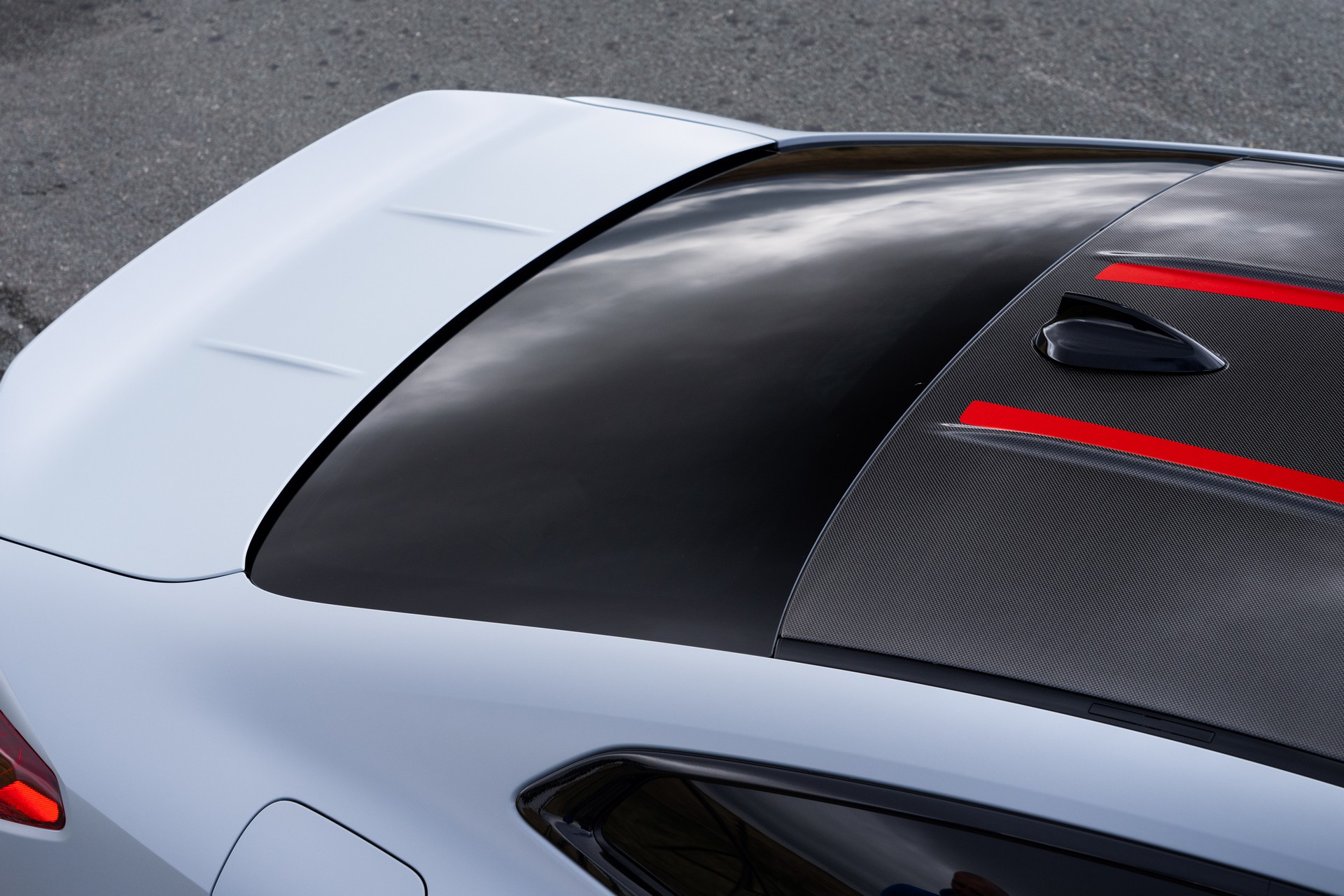 2023 BMW M4 CSL Poses On Some Of The UK’s Best Driving Roads In Huge Photo Gallery