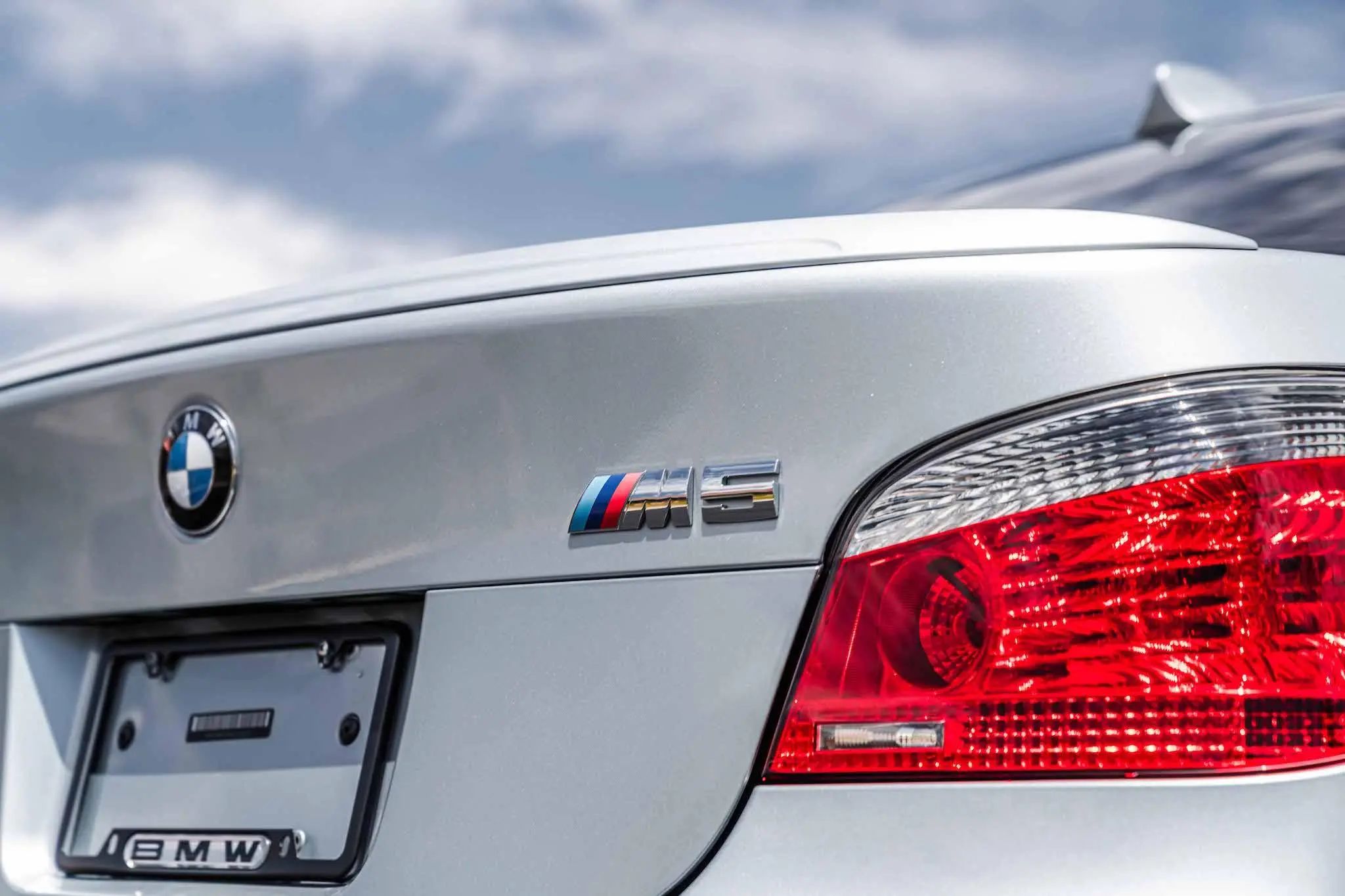 Buying This BMW M5 Will Get You One Of The Last Great V10s