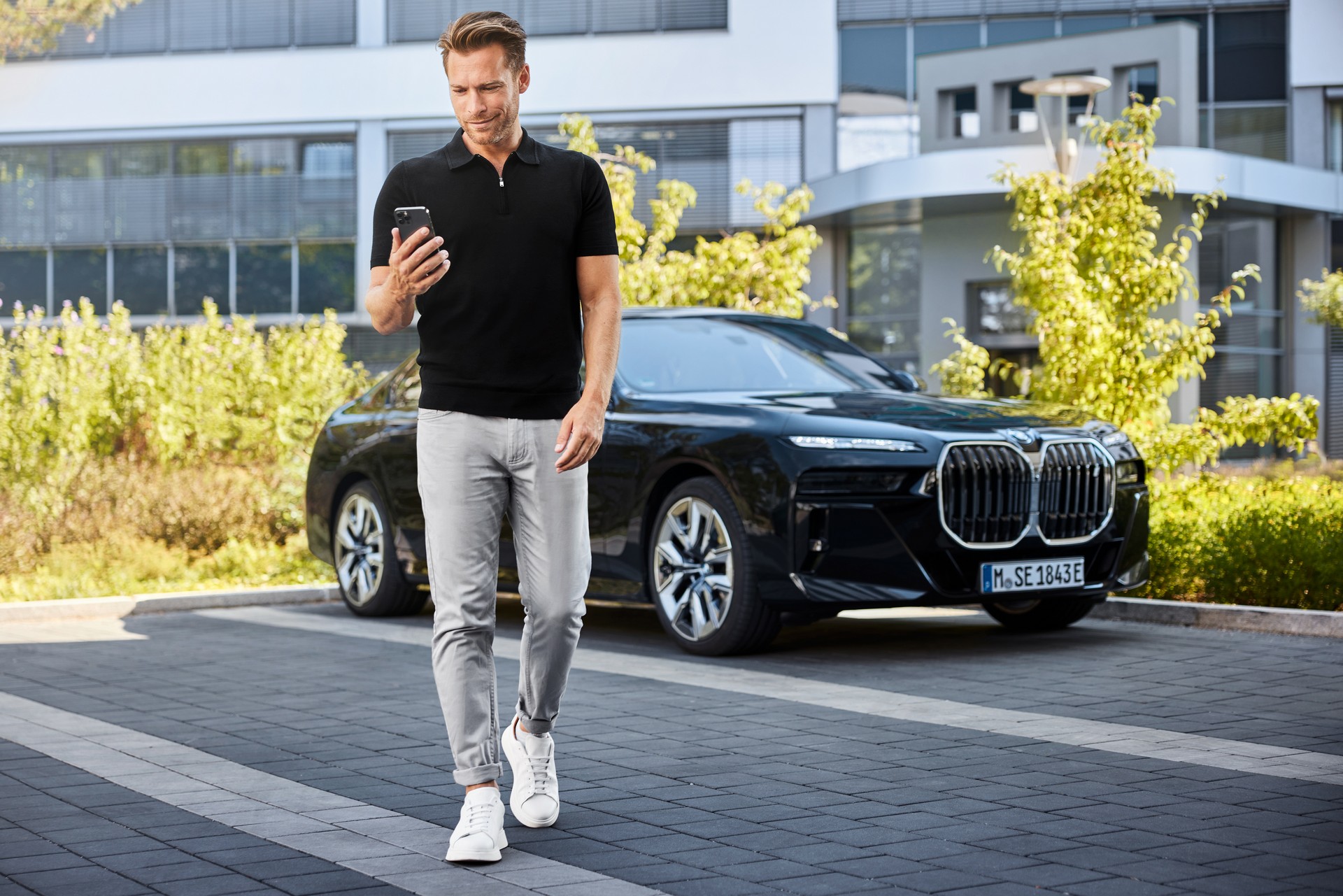 BMW’s Latest Over-The-Air Update Improves 3.8 Million Vehicles Worldwide