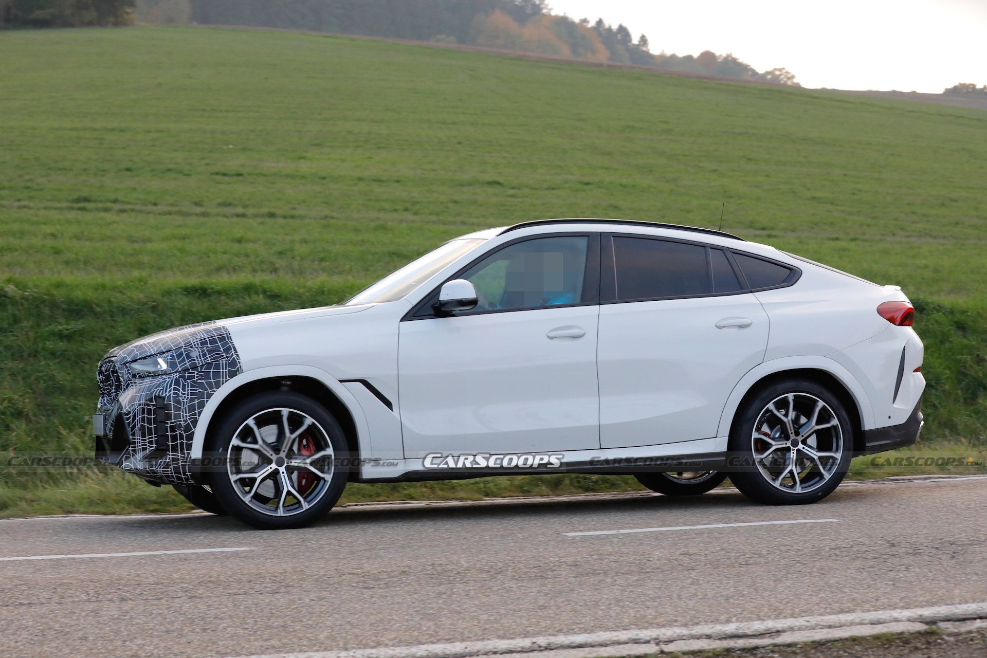 2023 BMW X6 Drops Camo, Reveals Production Grille and Bumper Design