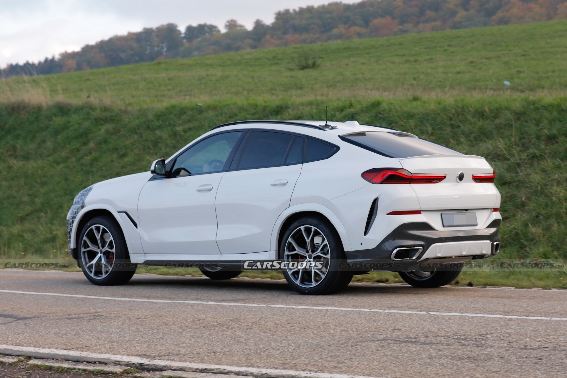 2023 BMW X6 Drops Camo, Reveals Production Grille and Bumper Design