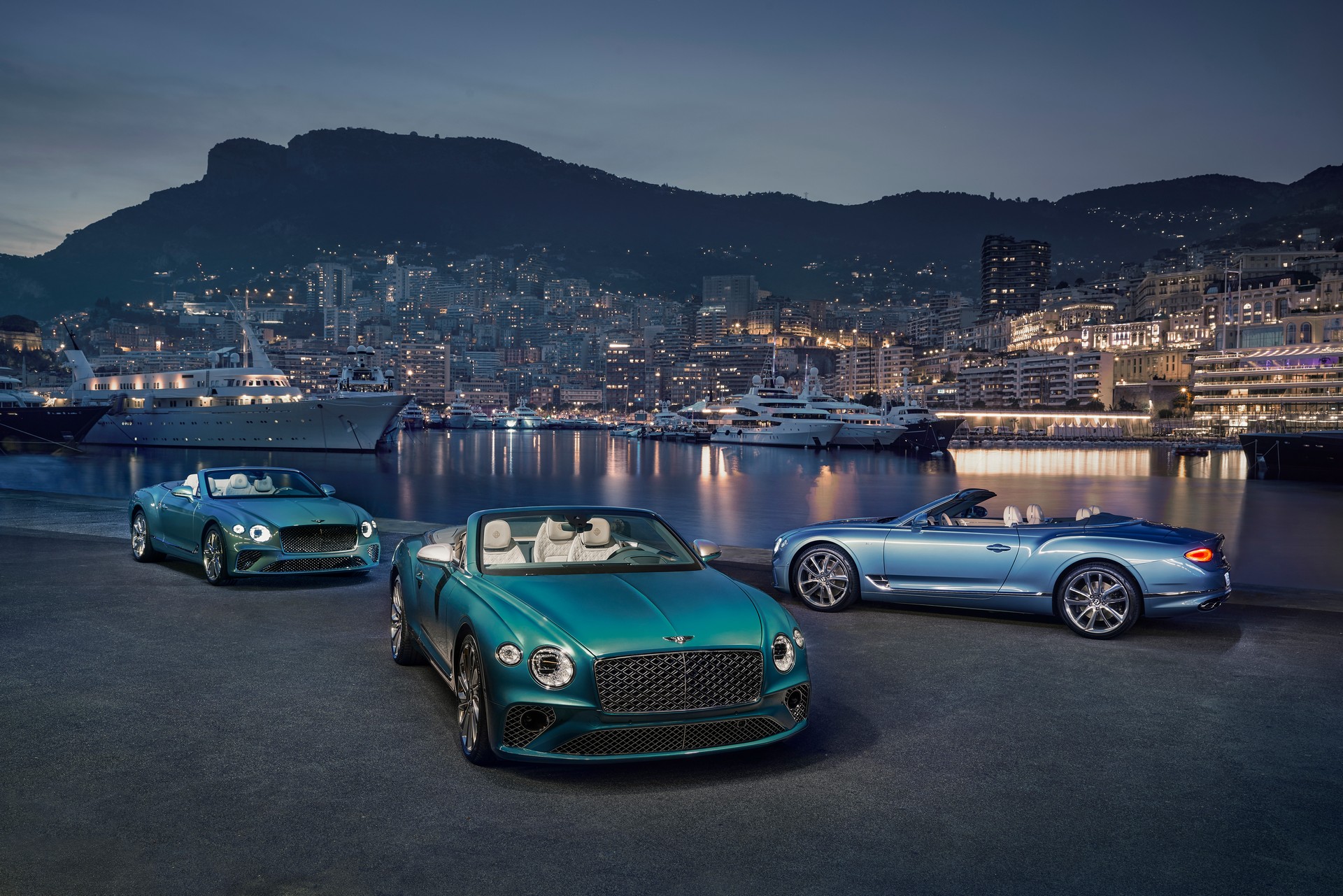 Bentley Continental GT Convertible Mulliner Riviera Collection Is Designed For The Yacht Club Crowd