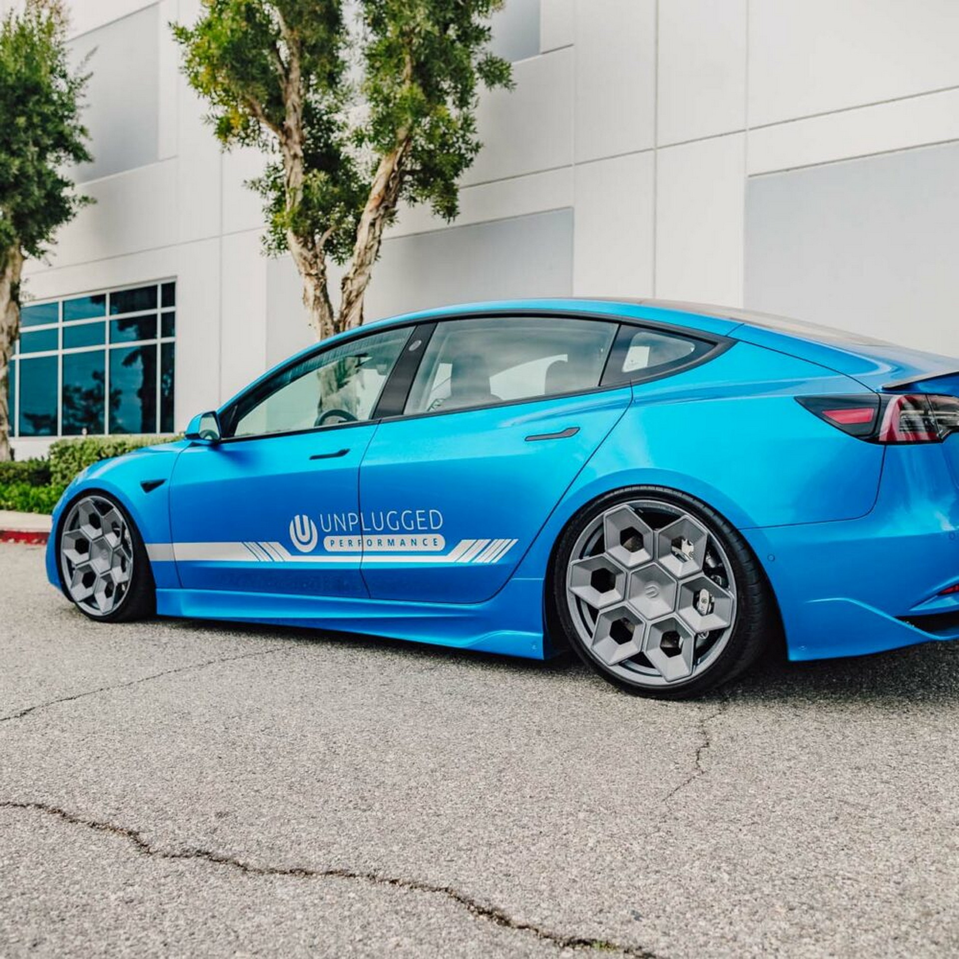 Ex-Koenigsegg Designer Partners With Unplugged Performance To Design Wheels For Tesla Cybertruck