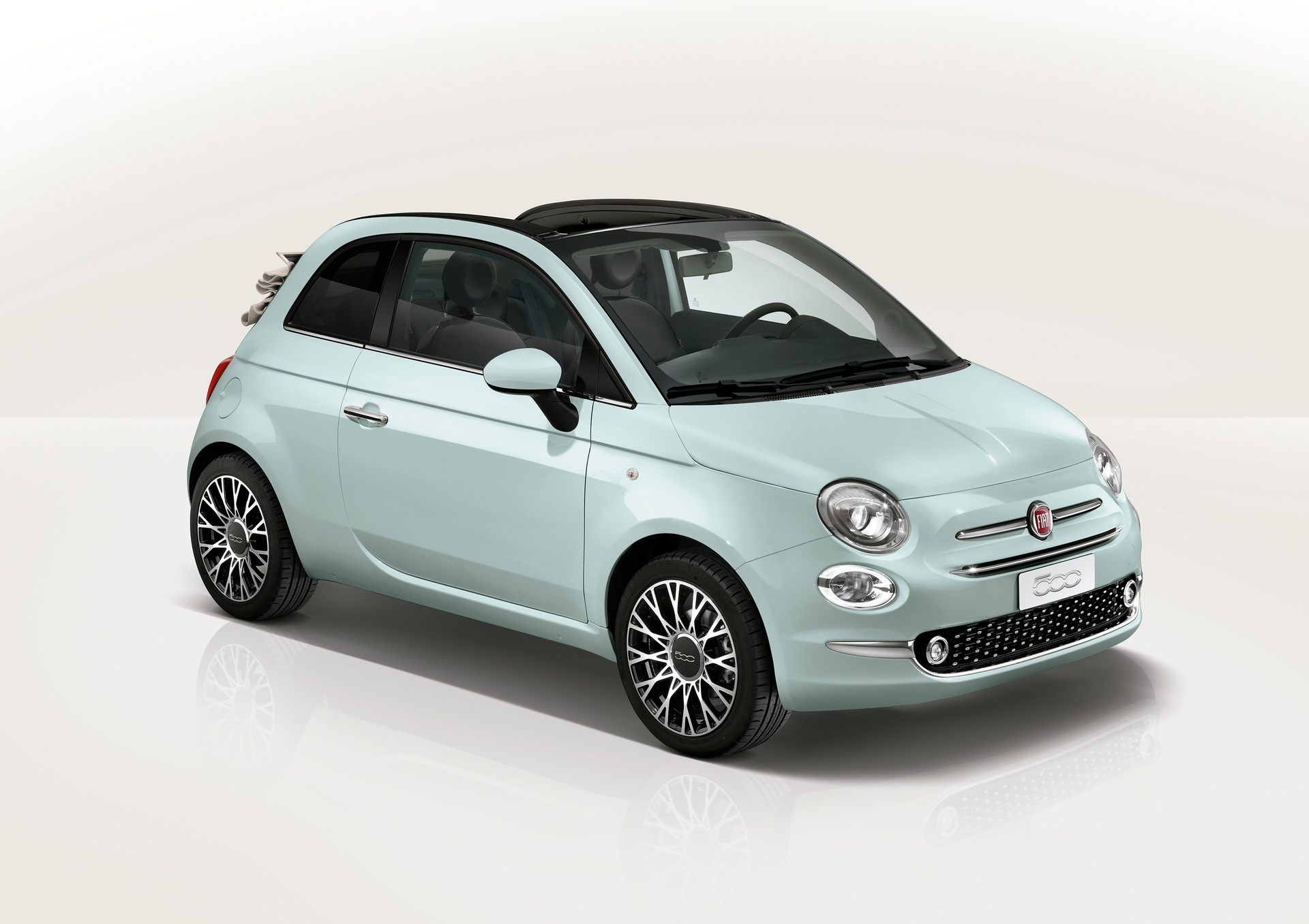 Fiat Offers A Single Trim For All Models With A Three-Step Configuration Process