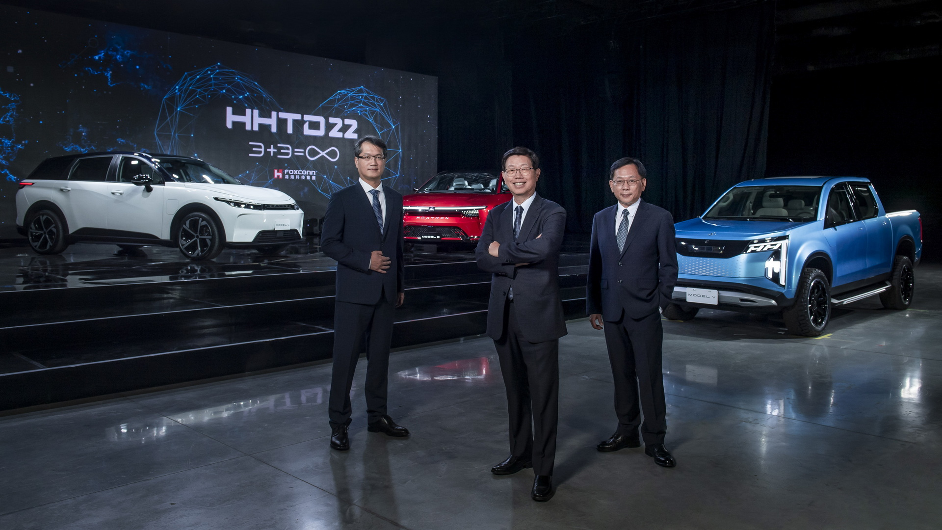 Foxconn Debuts Electric Model B Compact SUV And Model V Pickup Prototypes