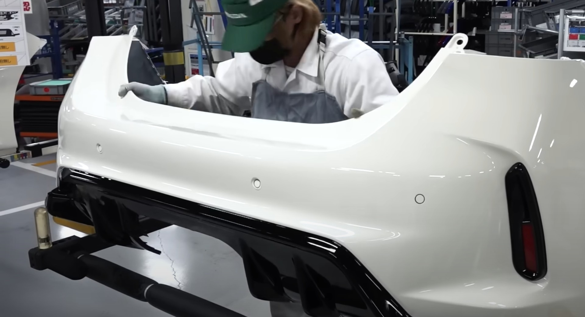 Here’s How Honda Builds The New 2023 Civic Type R In Japan