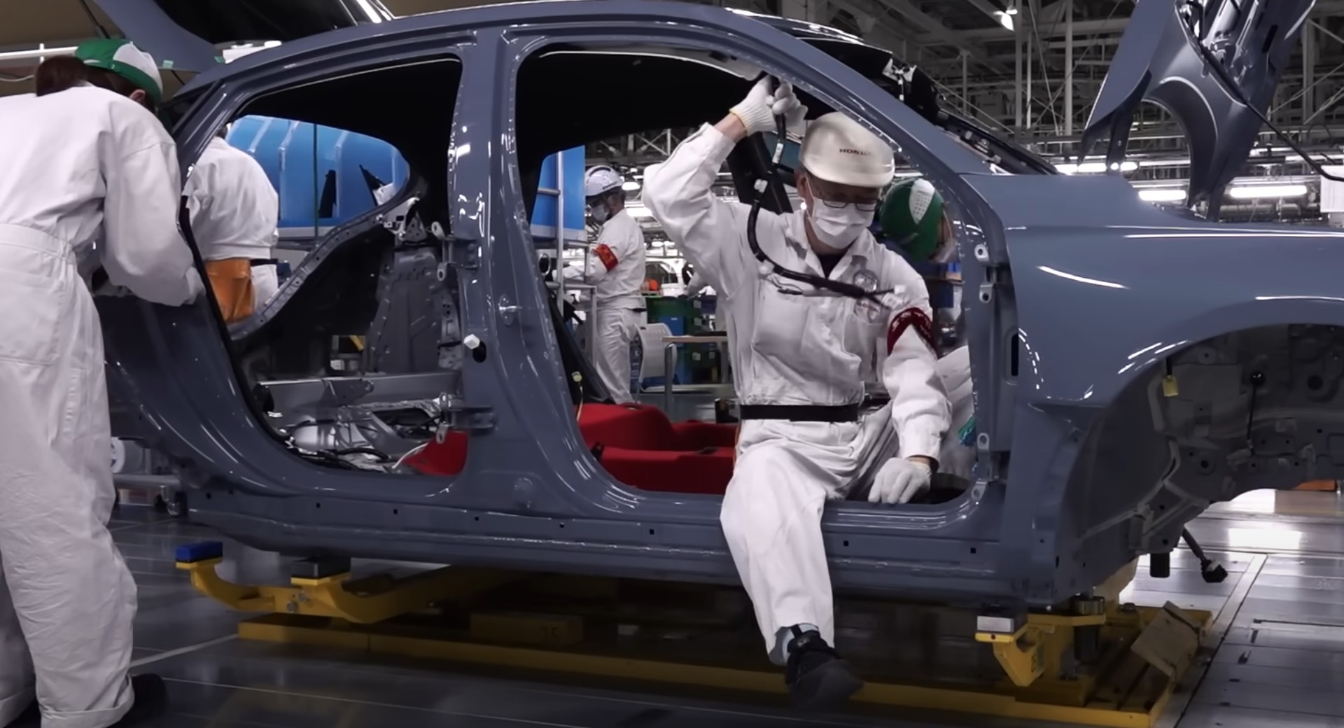 Here’s How Honda Builds The New 2023 Civic Type R In Japan