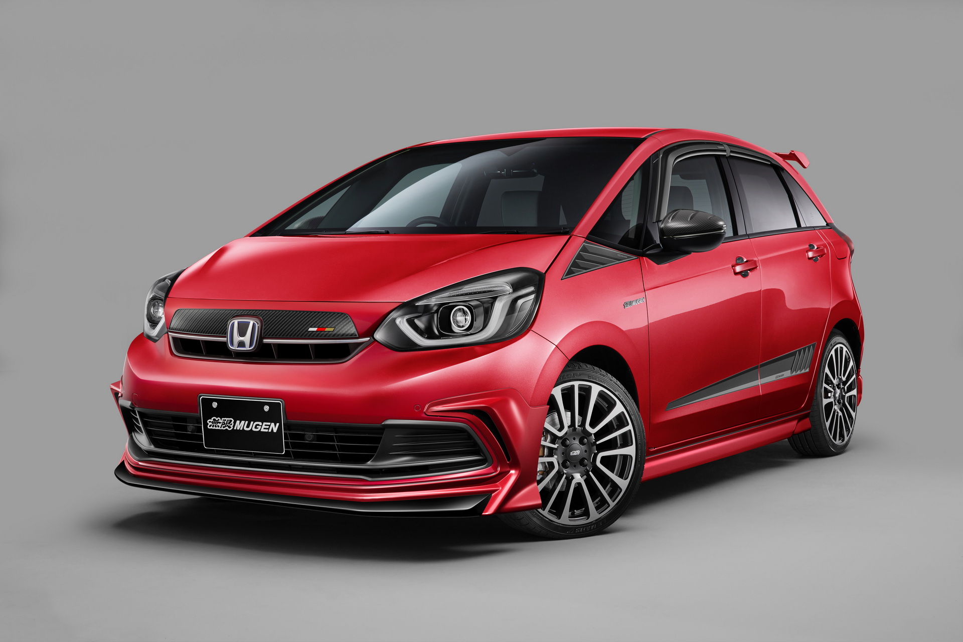Japan’s Honda Fit RS Looks Like A Type R With Mugen’s New Bodykit