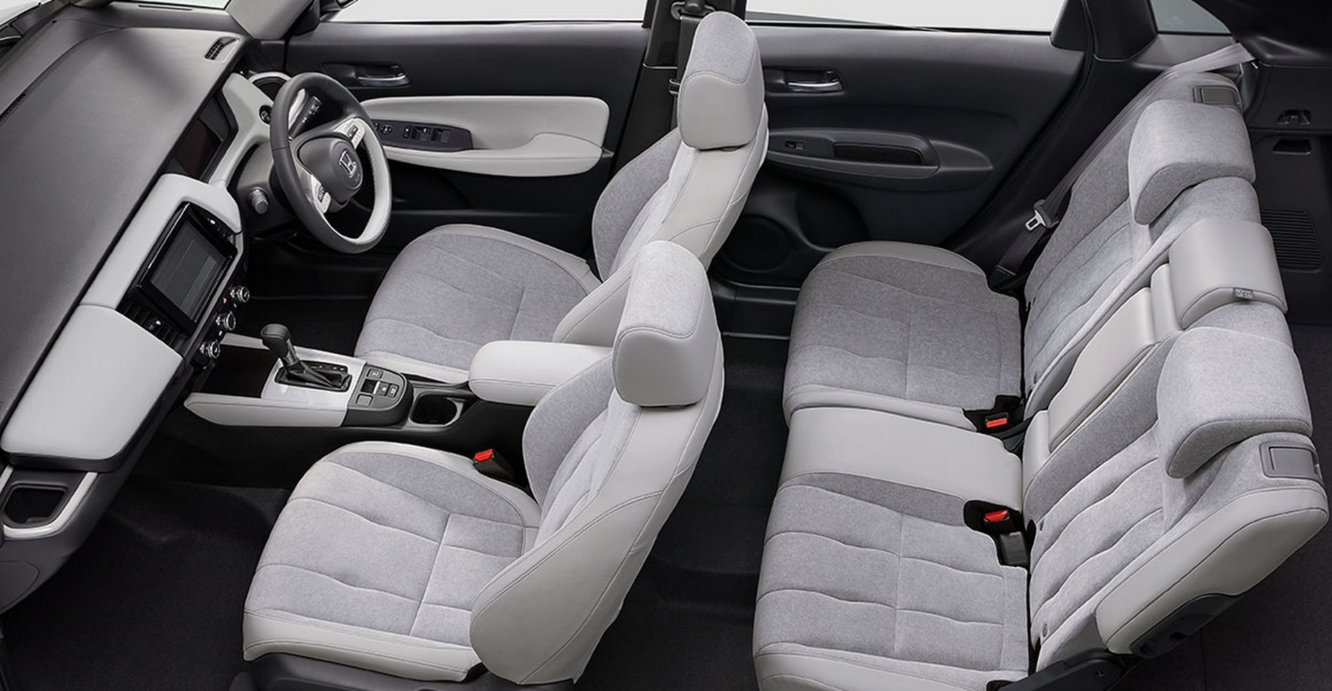 Facelifted Honda Fit Debuts In Japan With More Power And Sporty RS Trim