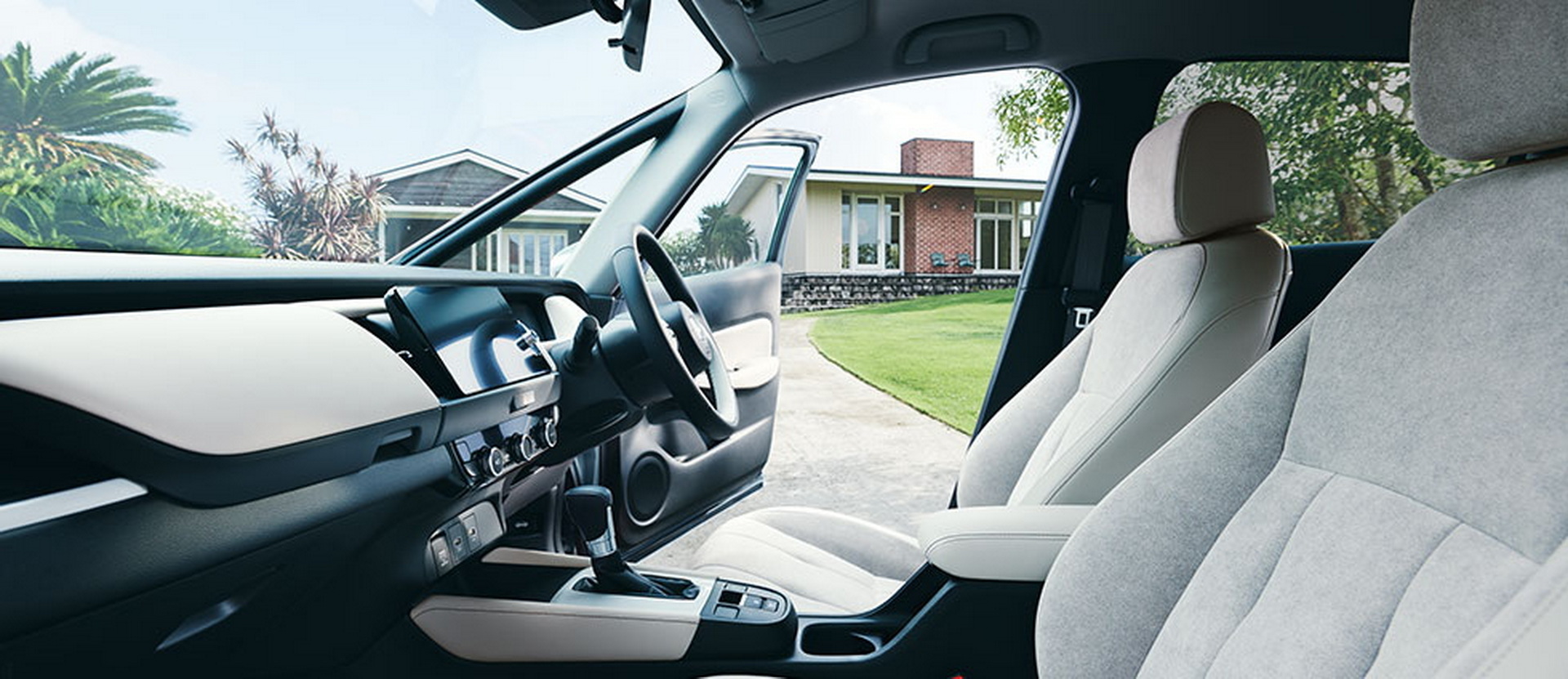 Facelifted Honda Fit Debuts In Japan With More Power And Sporty RS Trim