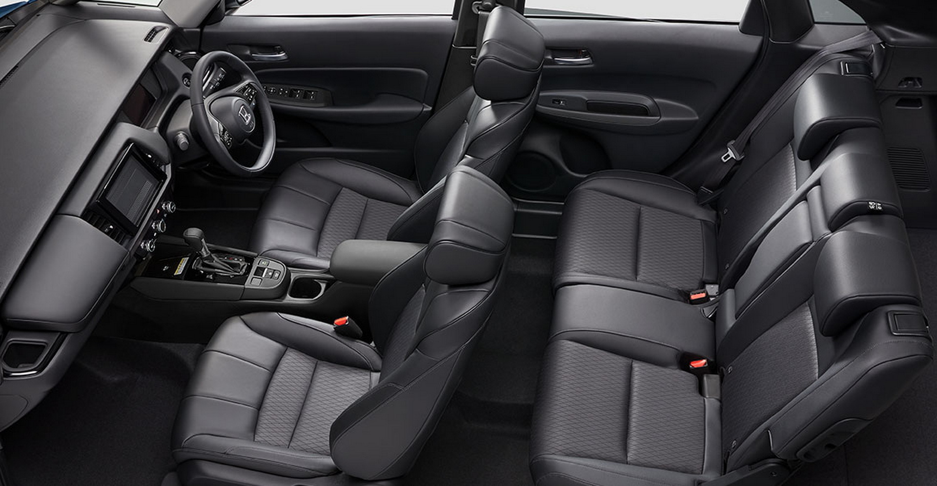 Facelifted Honda Fit Debuts In Japan With More Power And Sporty RS Trim