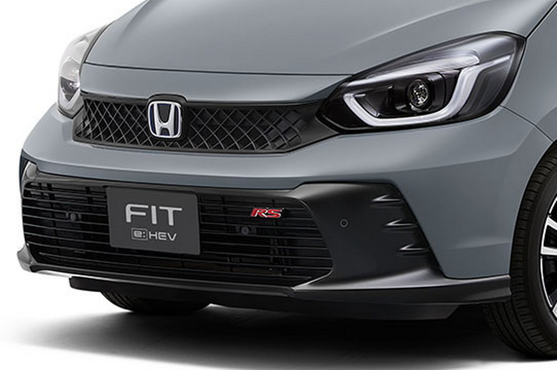 Facelifted Honda Fit Debuts In Japan With More Power And Sporty RS Trim
