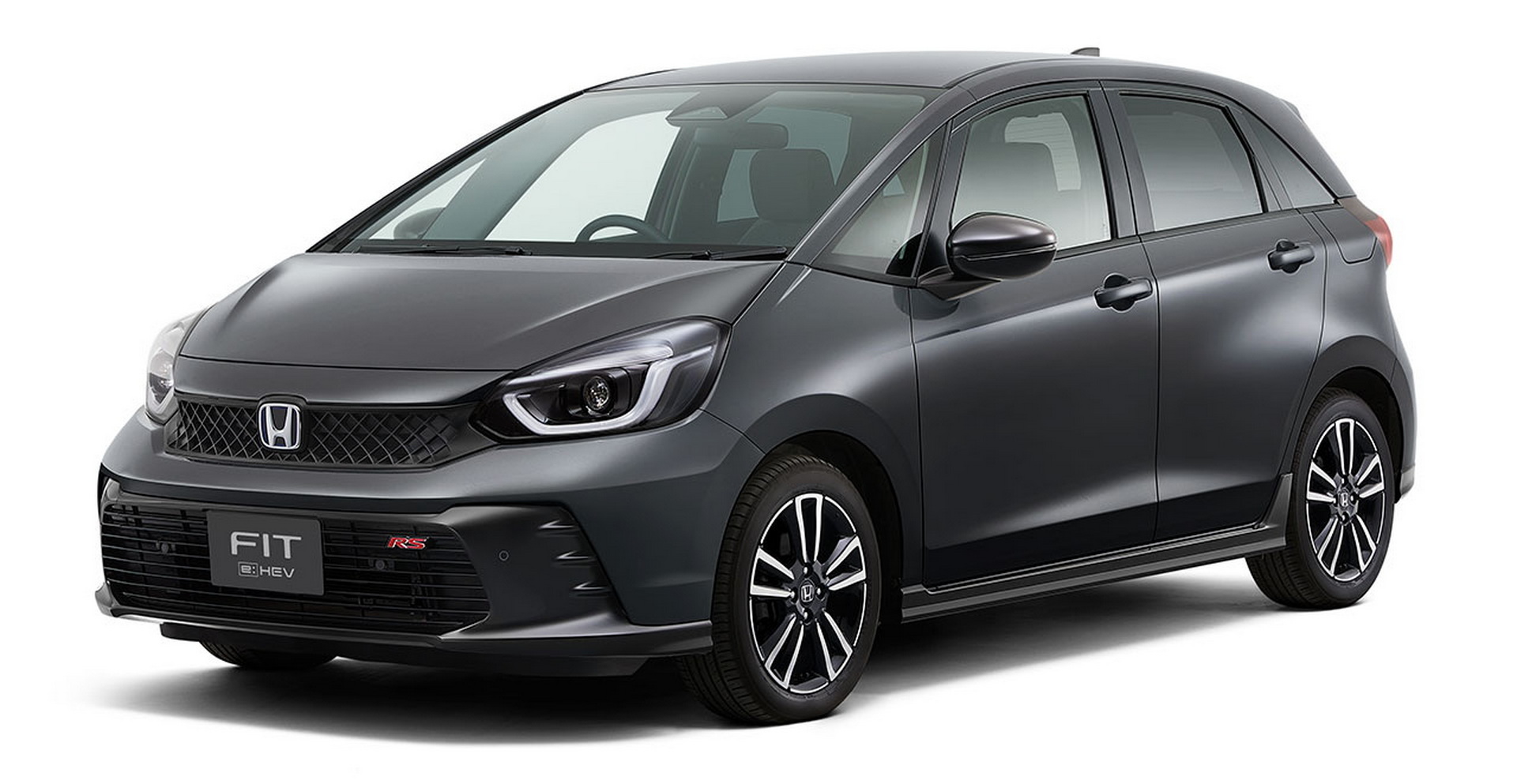 Facelifted Honda Fit Debuts In Japan With More Power And Sporty RS Trim