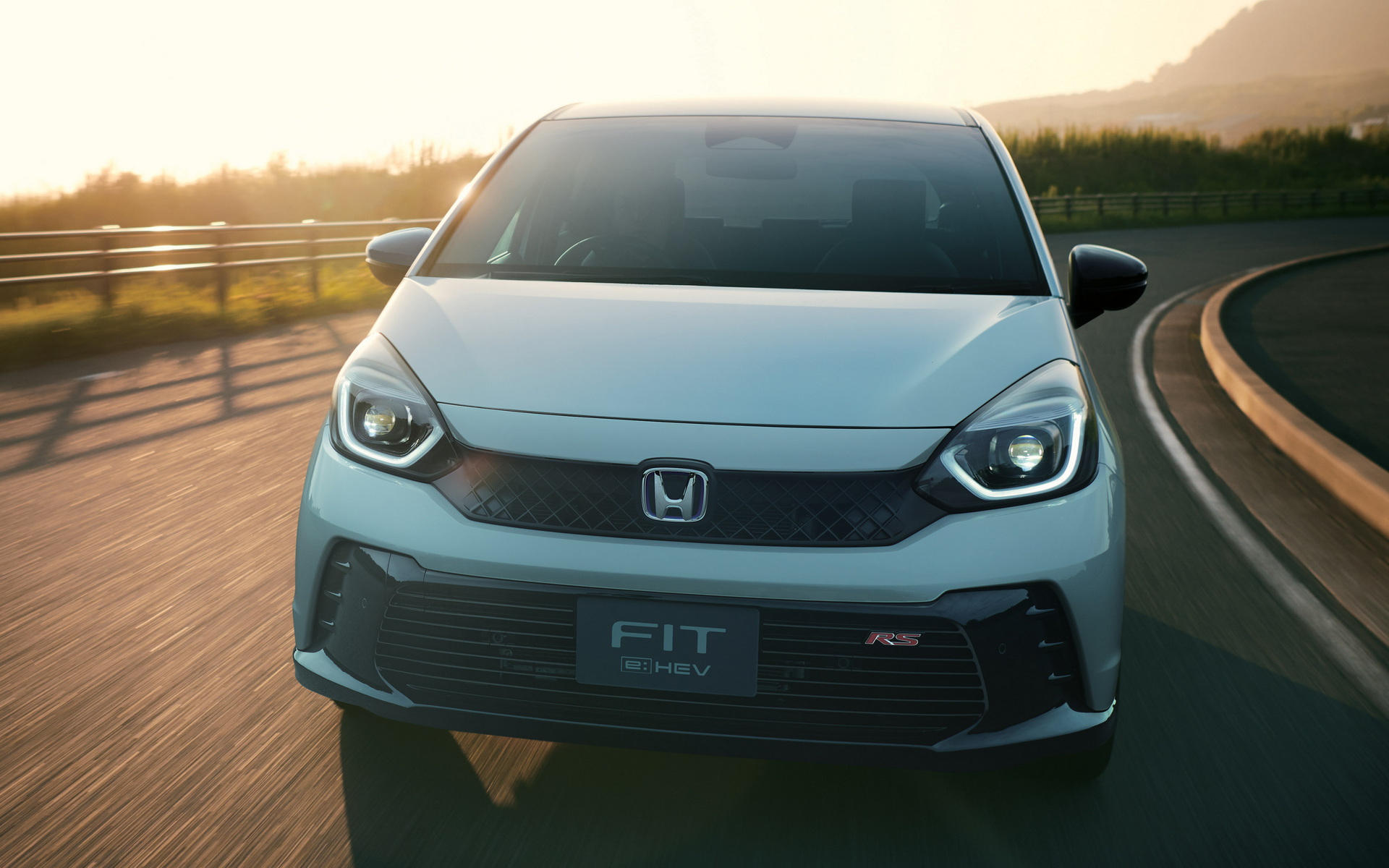 Facelifted Honda Fit Debuts In Japan With More Power And Sporty RS Trim
