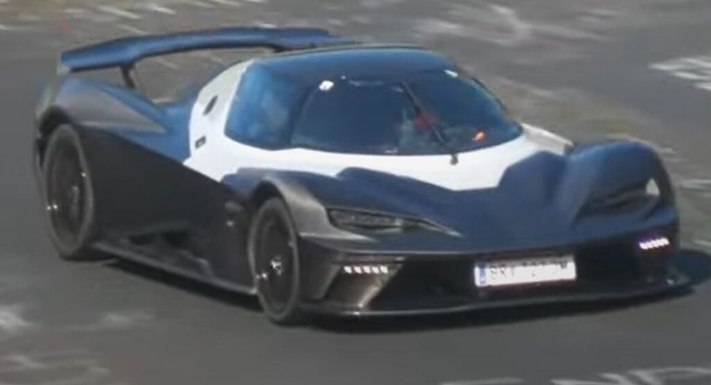  Watch The KTM X-Bow GT-XR Devour Corners As It Tests On The Nurburgring