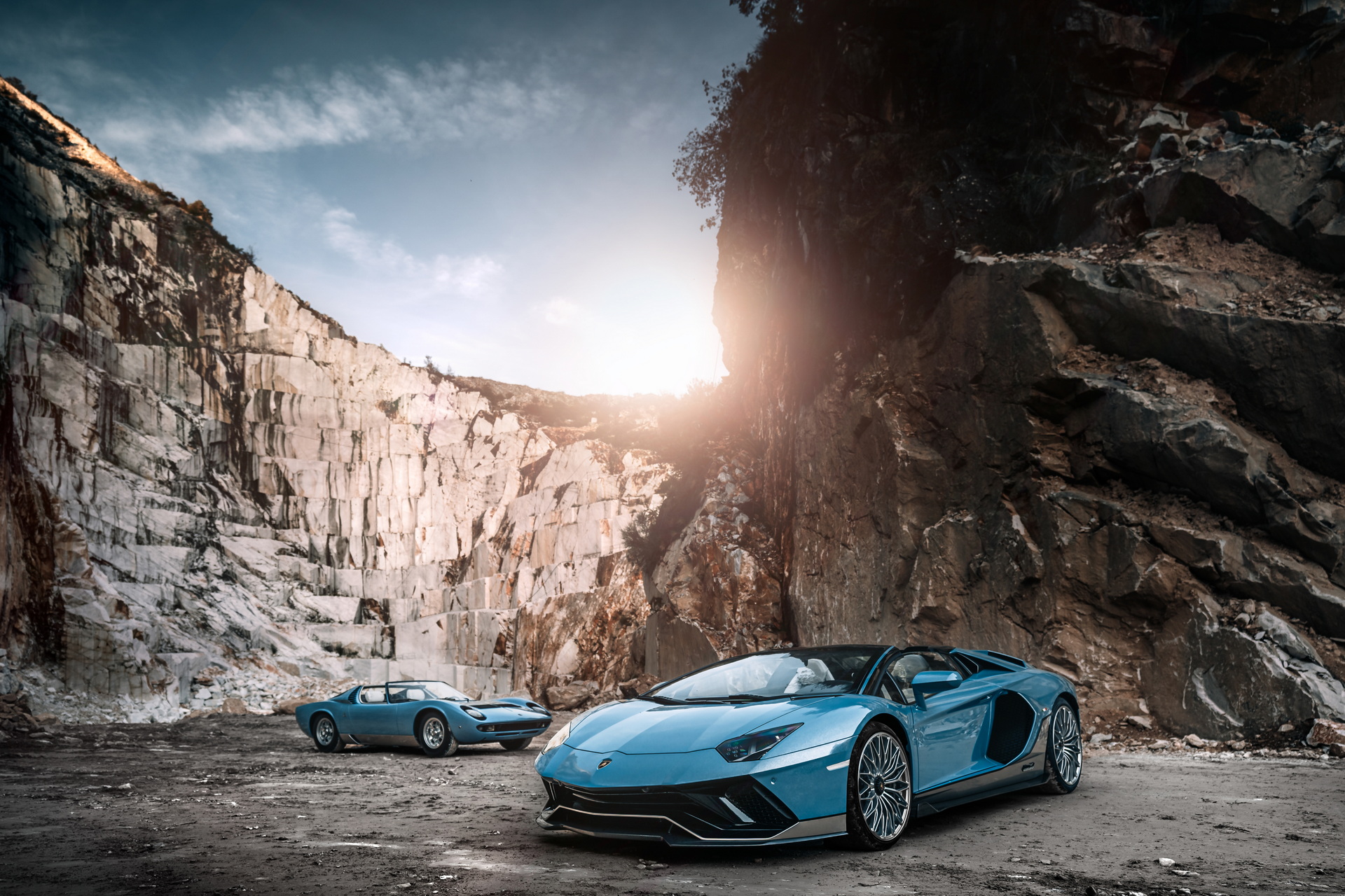 Final Lamborghini Aventador Ultimae Roadster Is A Homage To The One-Off Miura Roadster