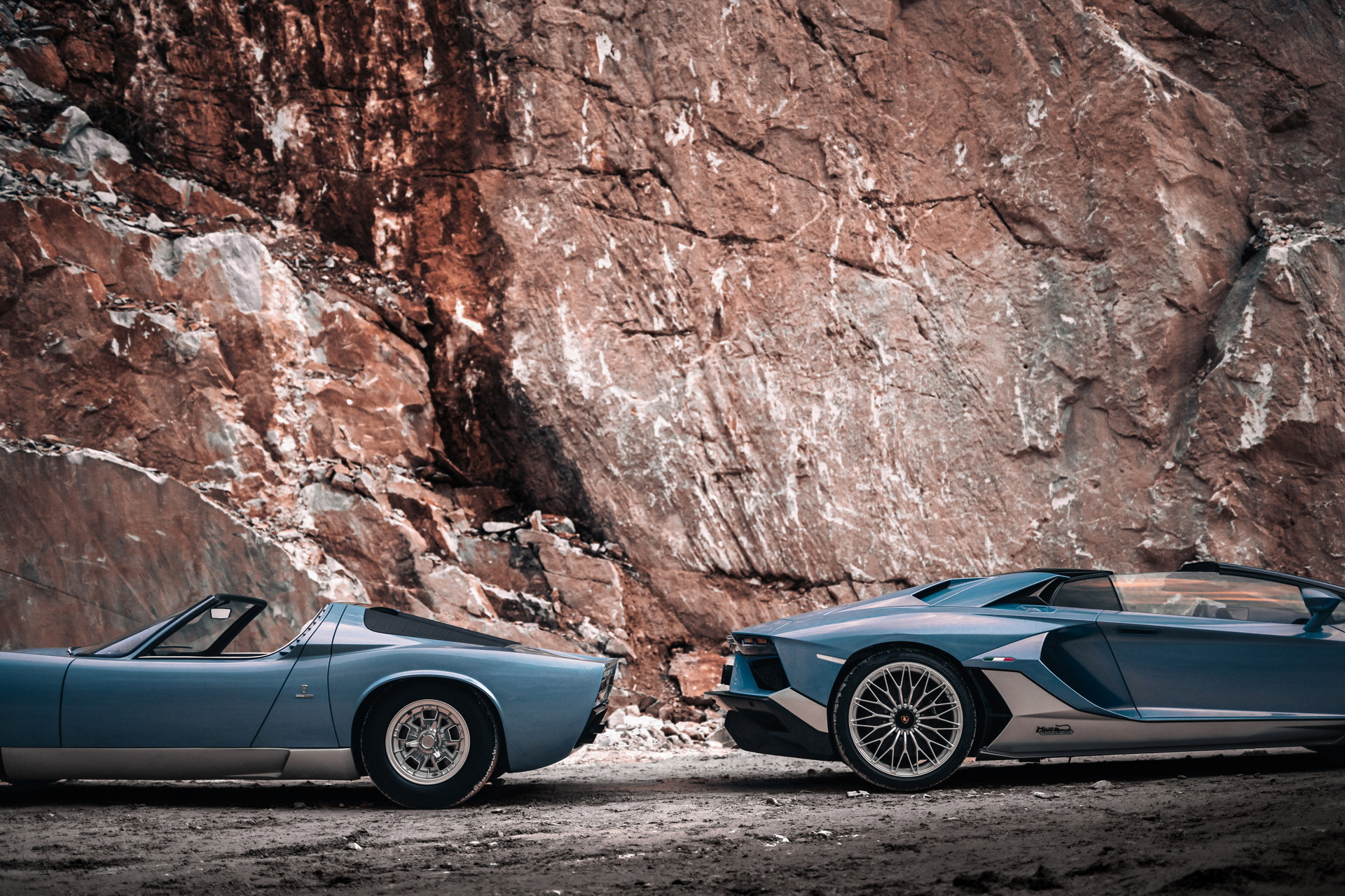 Final Lamborghini Aventador Ultimae Roadster Is A Homage To The One-Off Miura Roadster