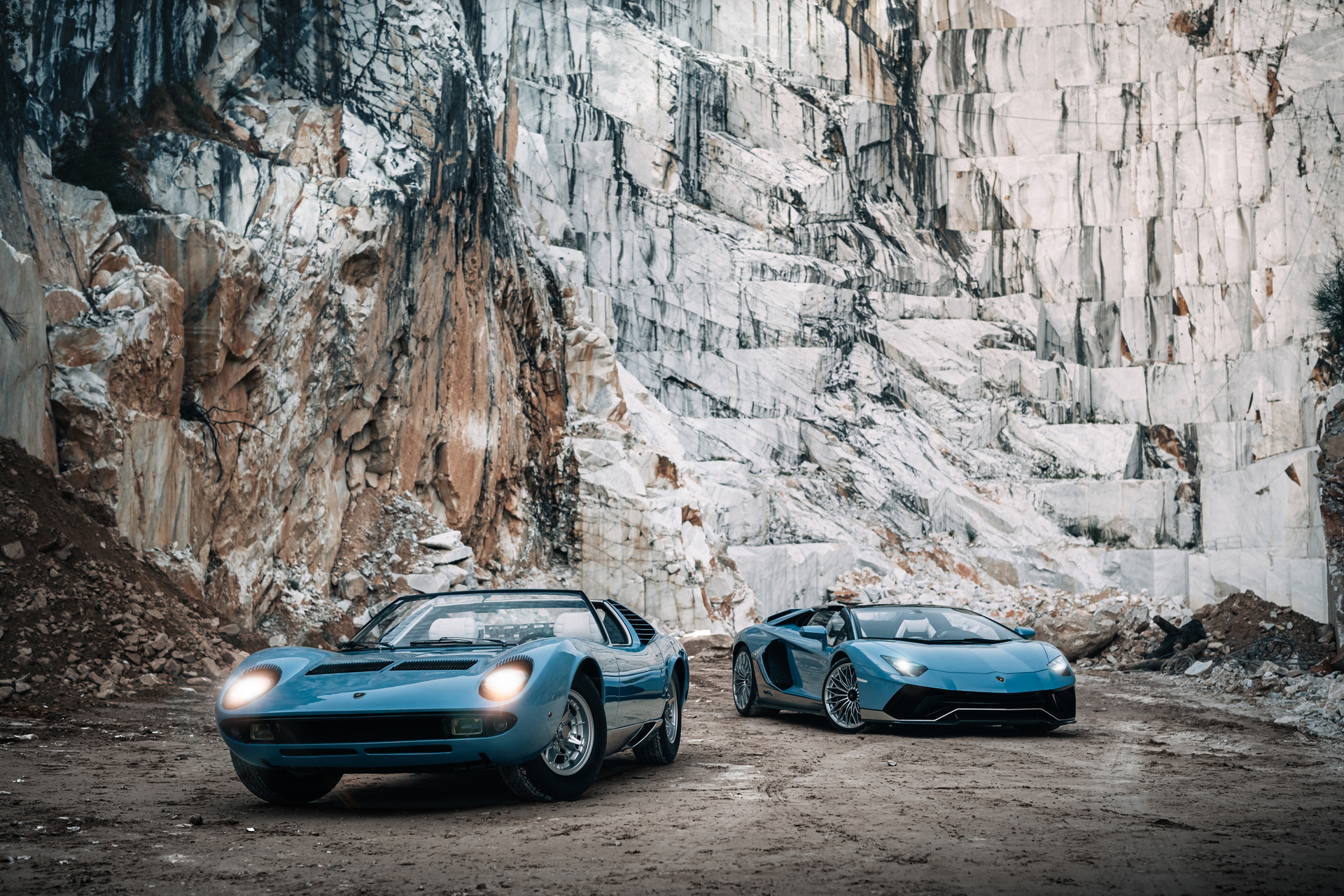 Final Lamborghini Aventador Ultimae Roadster Is A Homage To The One-Off Miura Roadster