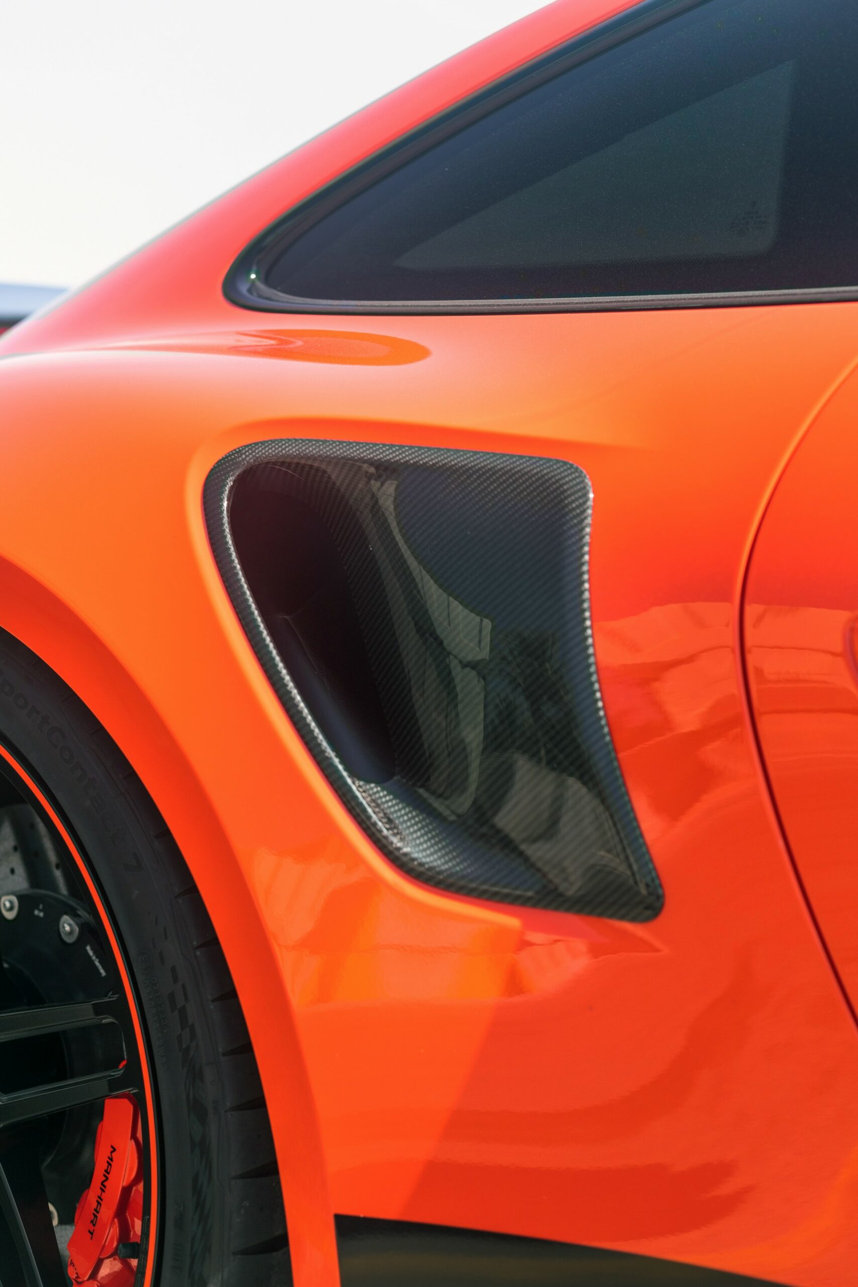 Manhart Gives The Porsche 911 Turbo S 822 HP, Turns It Into The TR 800