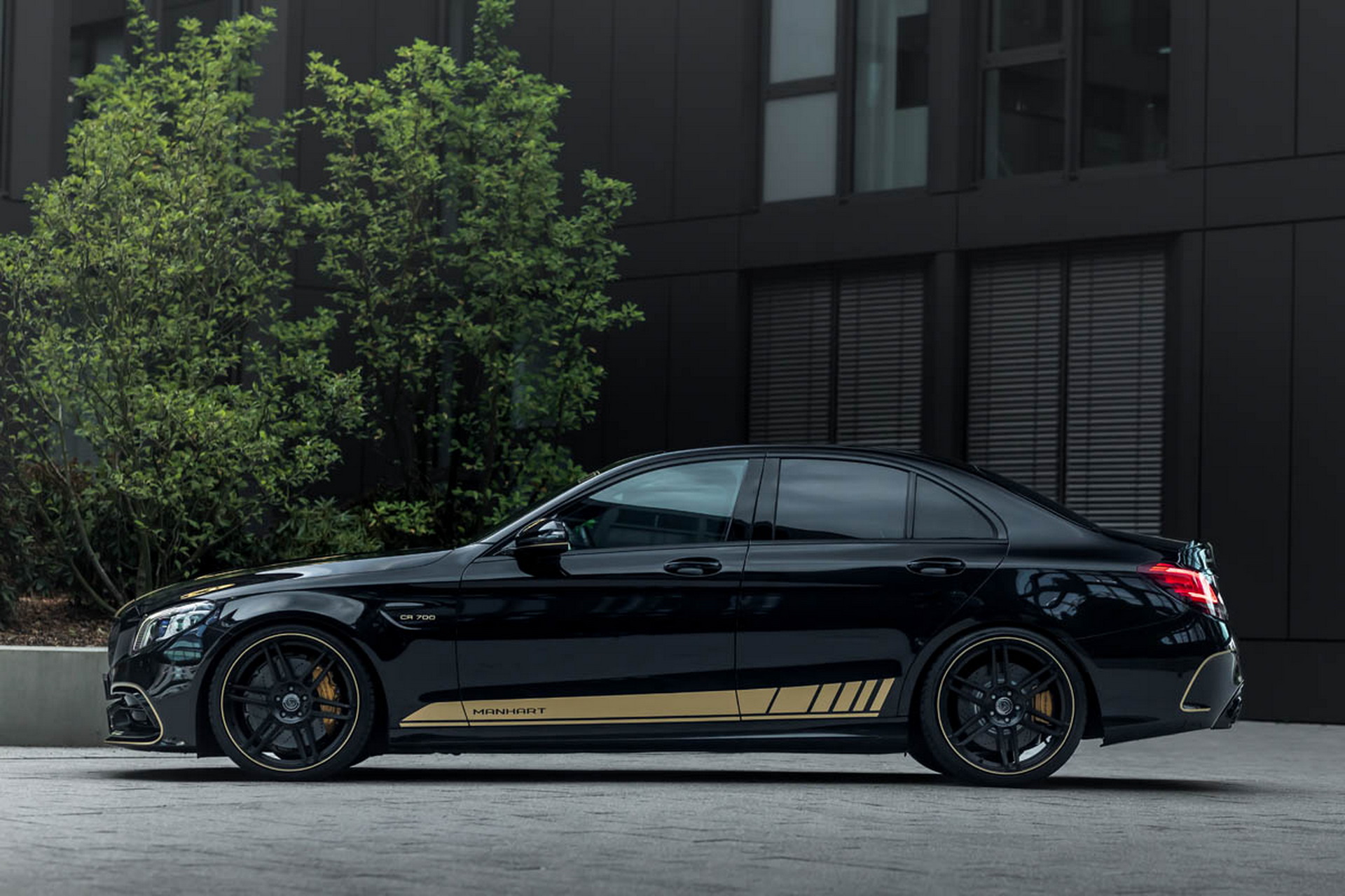 Manhart Says Goodbye To The AMG Biturbo V8 With The C63 CR700 Last Edition