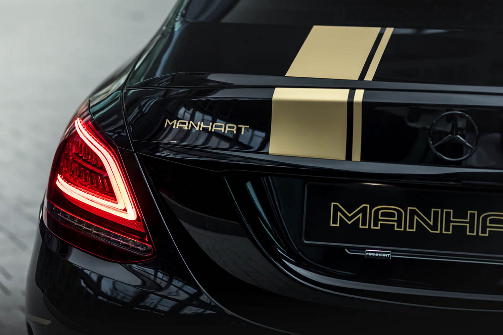 Manhart Says Goodbye To The AMG Biturbo V8 With The C63 CR700 Last Edition