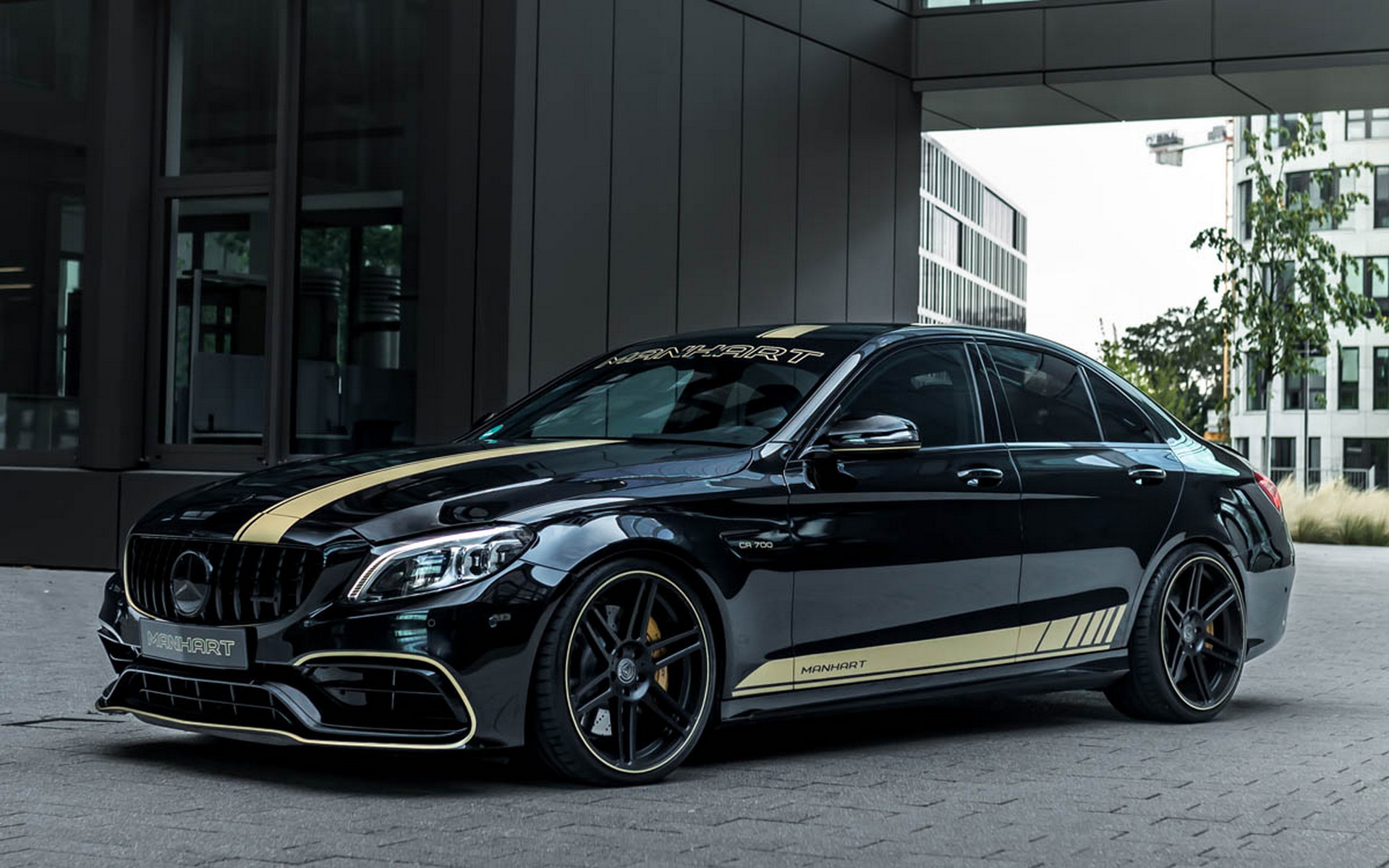 Manhart Says Goodbye To The AMG Biturbo V8 With The C63 CR700 Last Edition