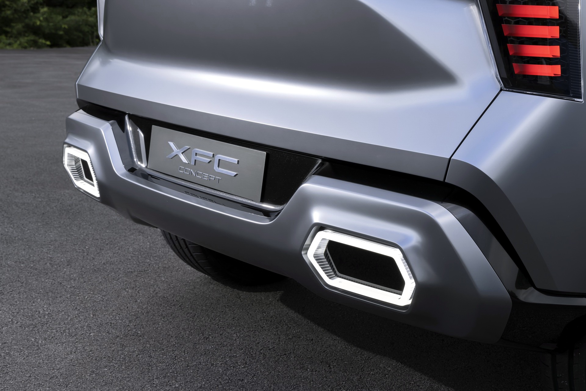 See The Mitsubishi XFC Concept That Previews A New Compact SUV From All Angles