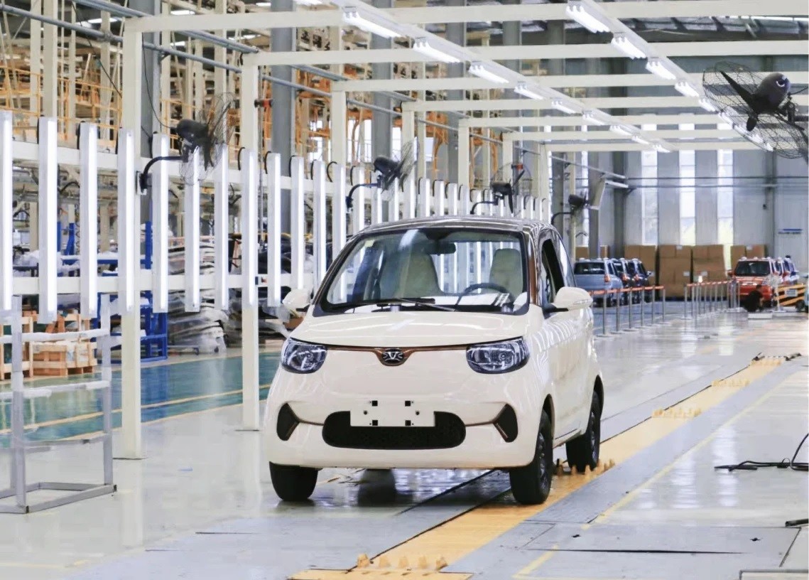 Mullen I-Go Revealed As A 46 HP Last-Mile Delivery Vehicle For Europe