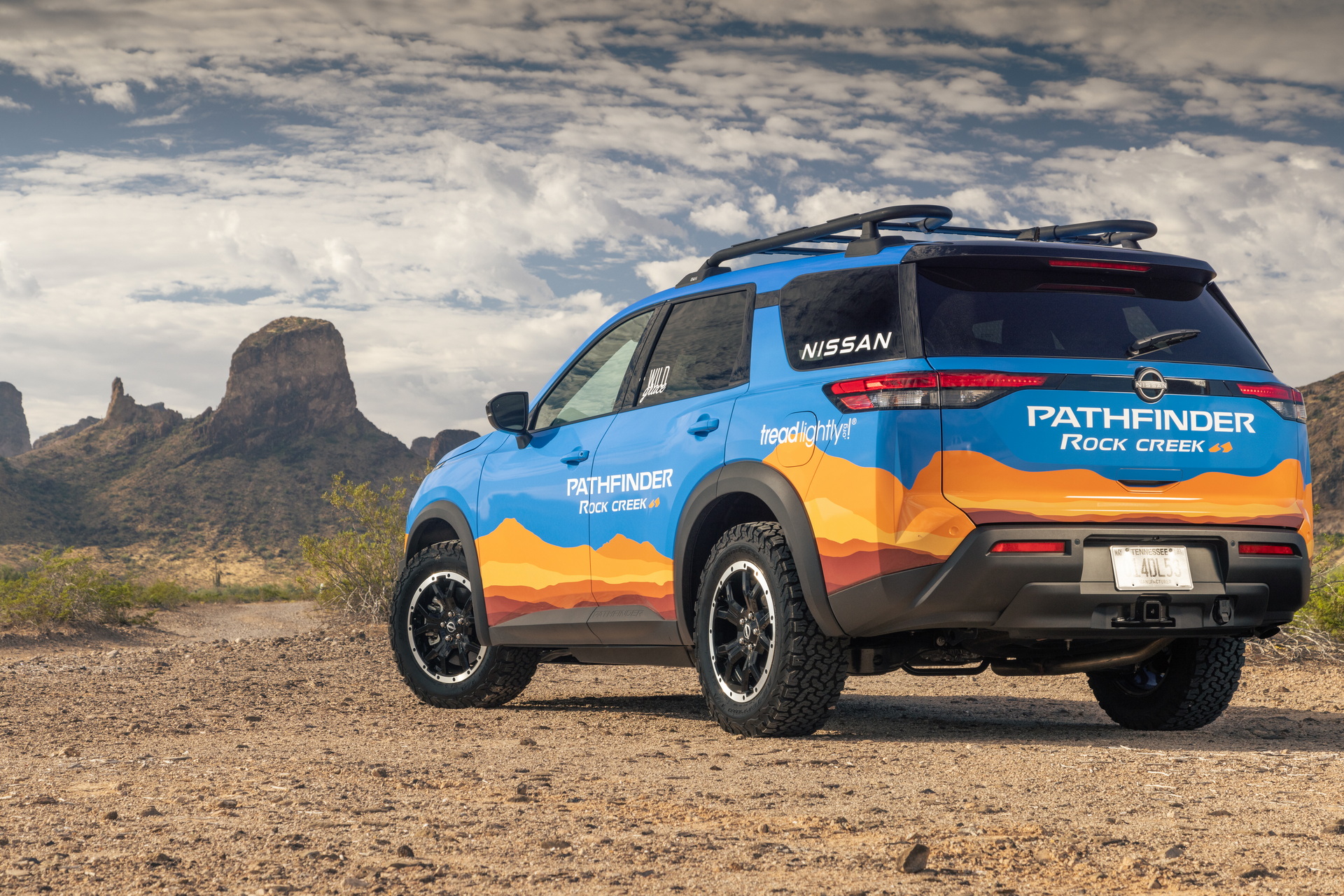 Nissan Pathfinder Rock Creek Enters The Rebelle Rally With Contrasting Livery