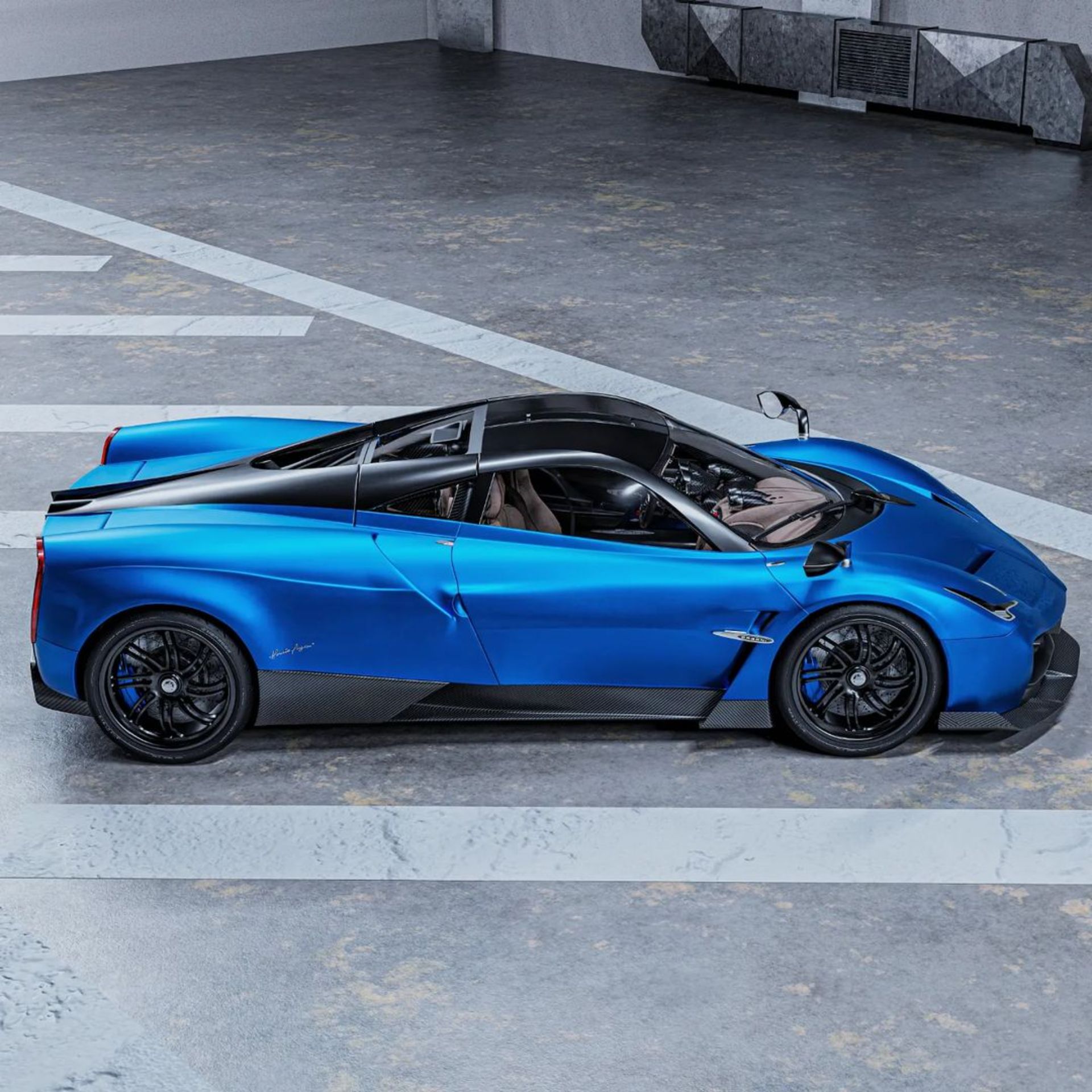 Pagani Zingerjera Is A Facelifted Huayra Created By Independent Designers