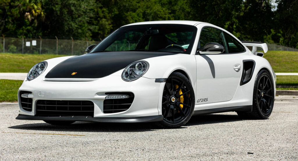  You’ll Have To Tread Carefully With This 2011 Porsche 911 GT2 RS