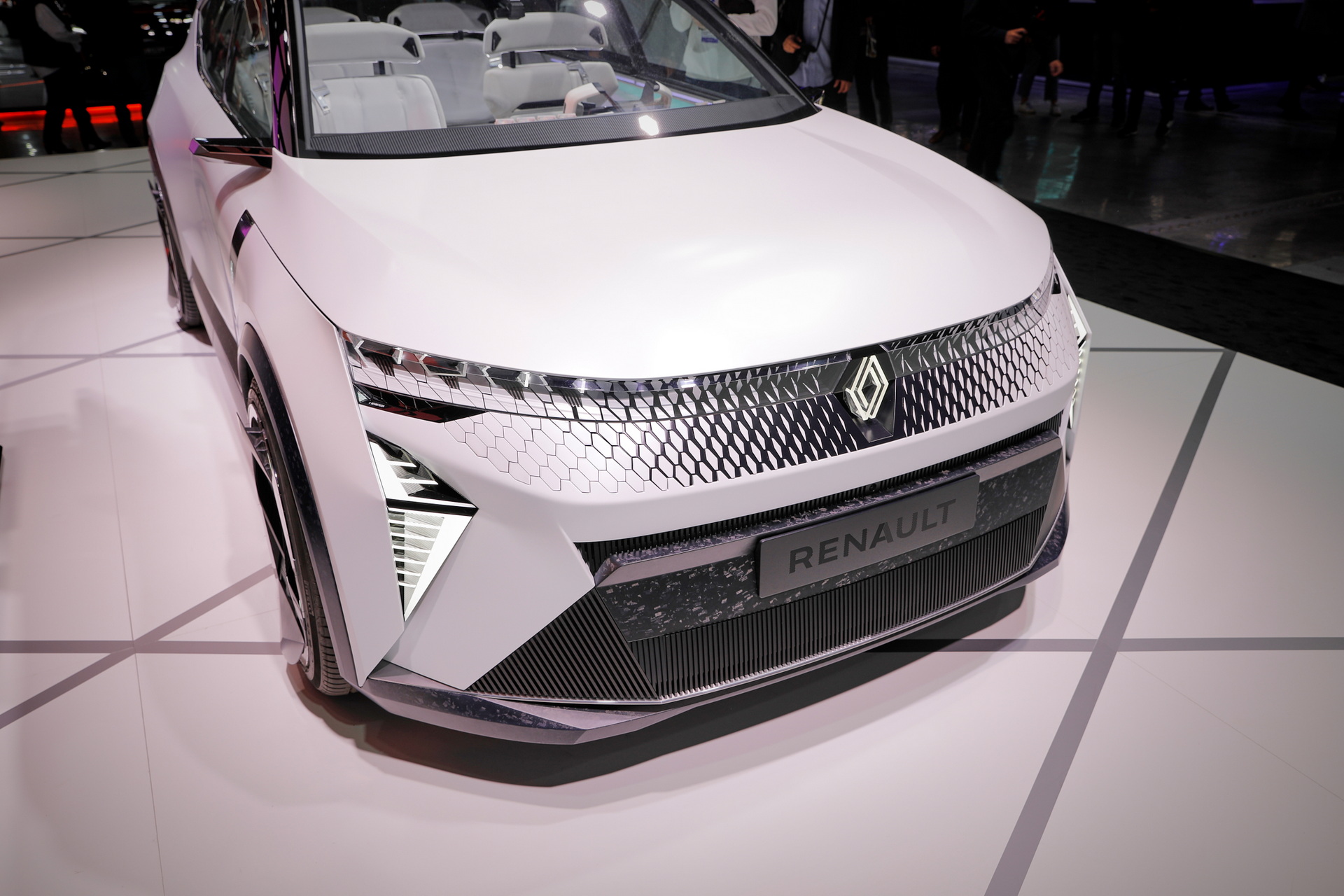 Renault Scenic Returns As A Bold Conceptual EV With A Hydrogen Range Extender