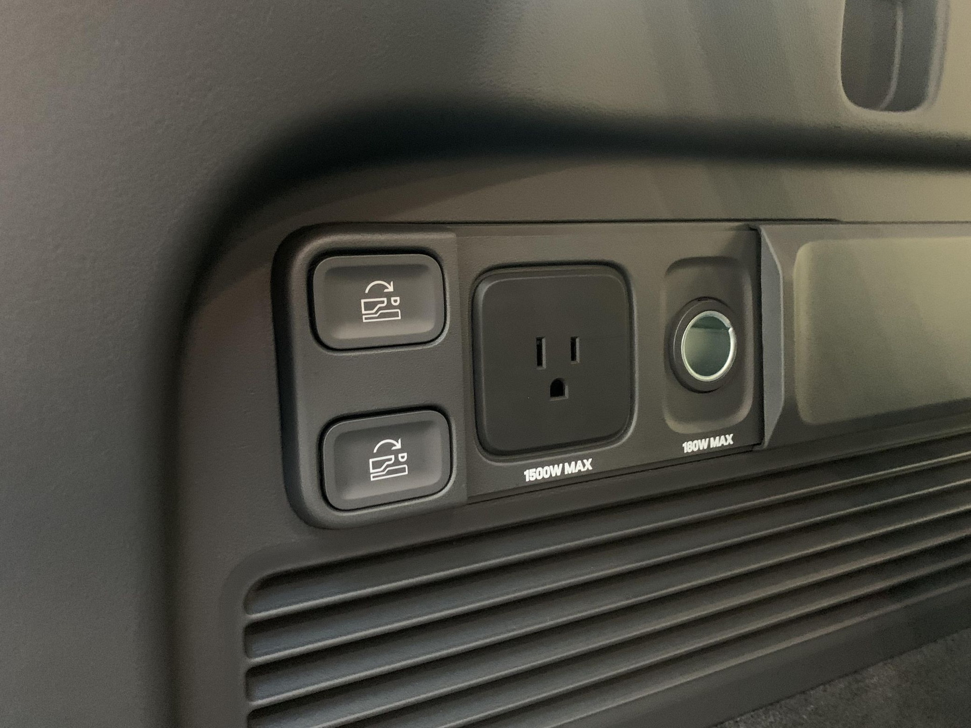 Skip The Line And Buy This 260-Mile Rivian R1S Available Right Now