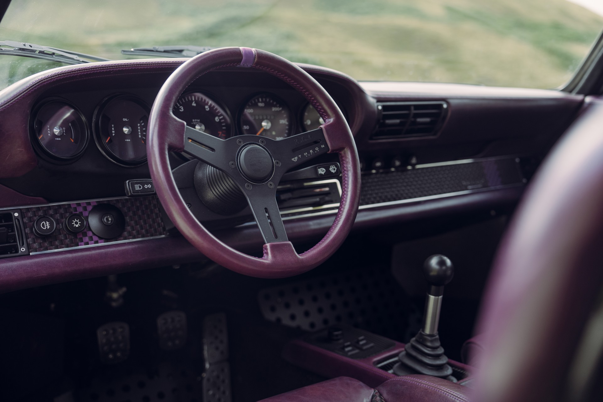 Theon Design’s Latest Porsche 911 Has Carbon Body And Screaming 4.0-Liter Flat-Six