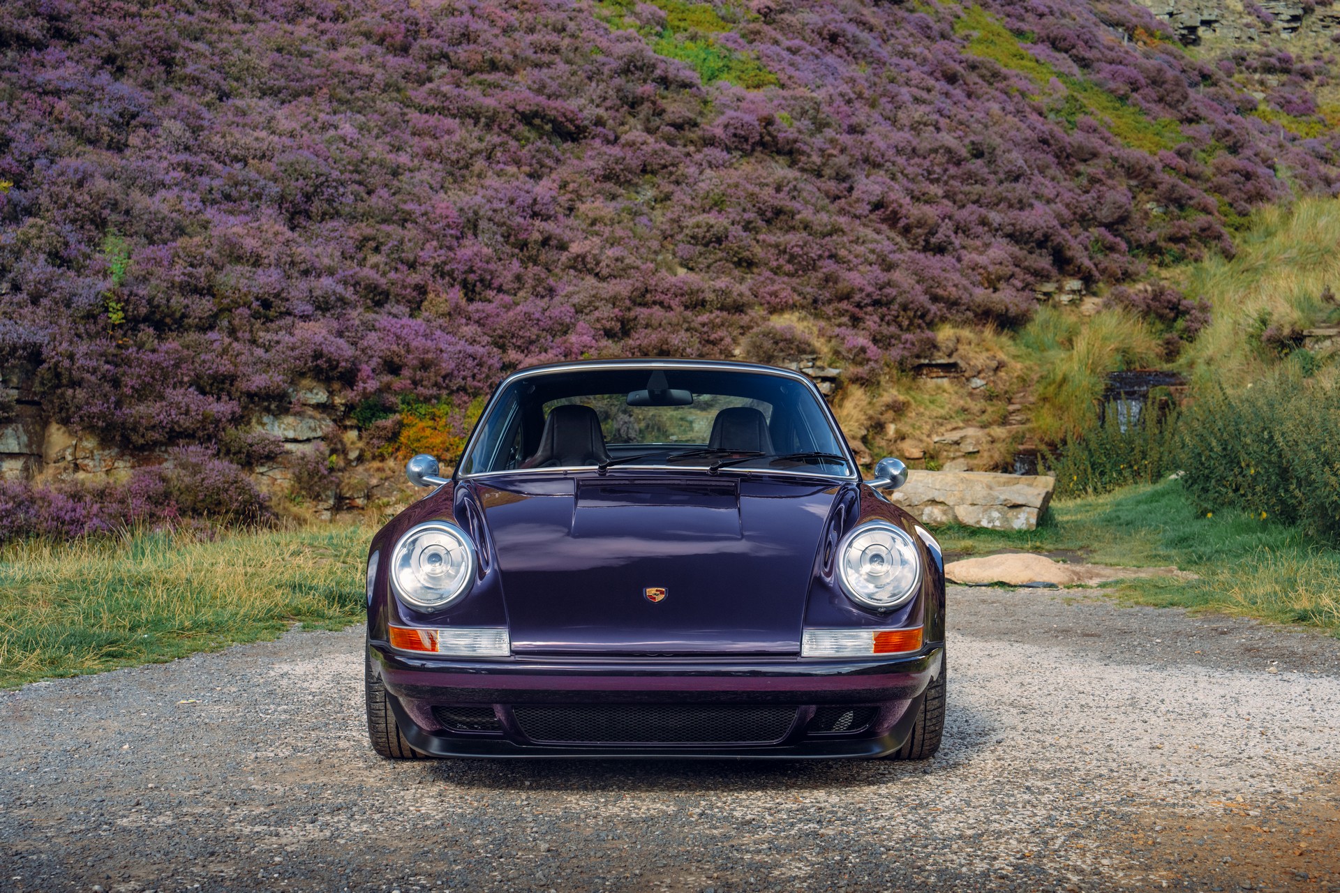 Theon Design’s Latest Porsche 911 Has Carbon Body And Screaming 4.0-Liter Flat-Six