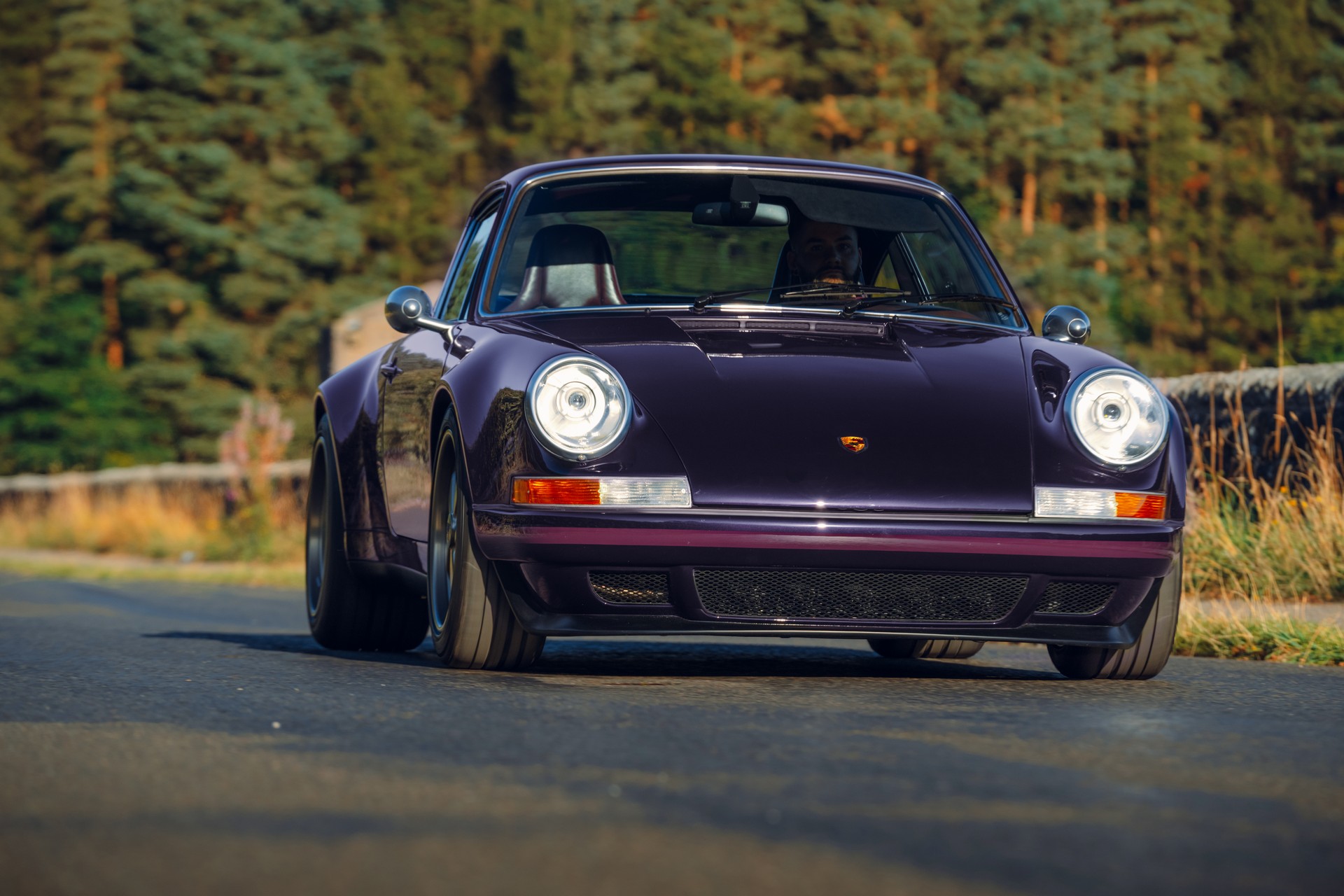 Theon Design’s Latest Porsche 911 Has Carbon Body And Screaming 4.0-Liter Flat-Six