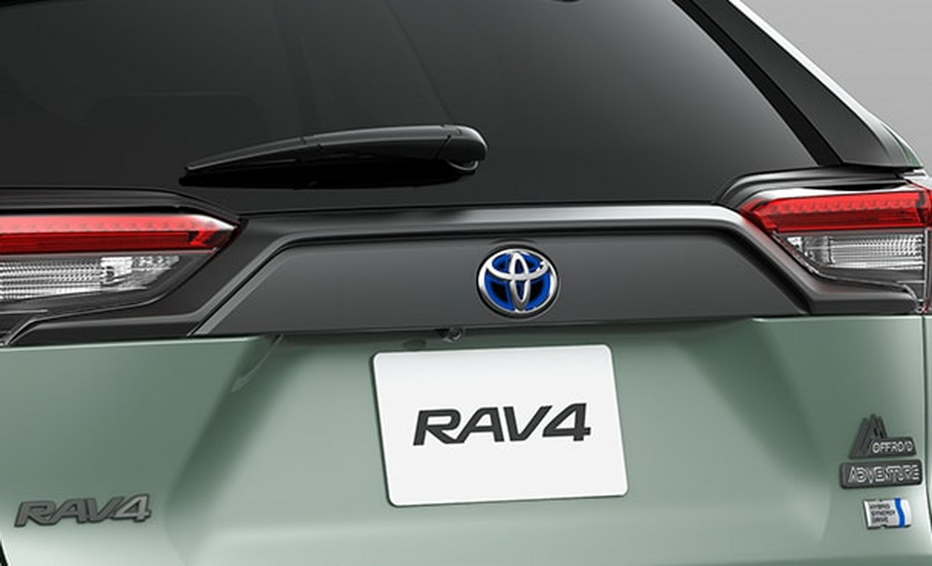 Toyota RAV4 Gets New Adventure Off-Road Package II In Japan, Makes Black Bumpers Cool Again