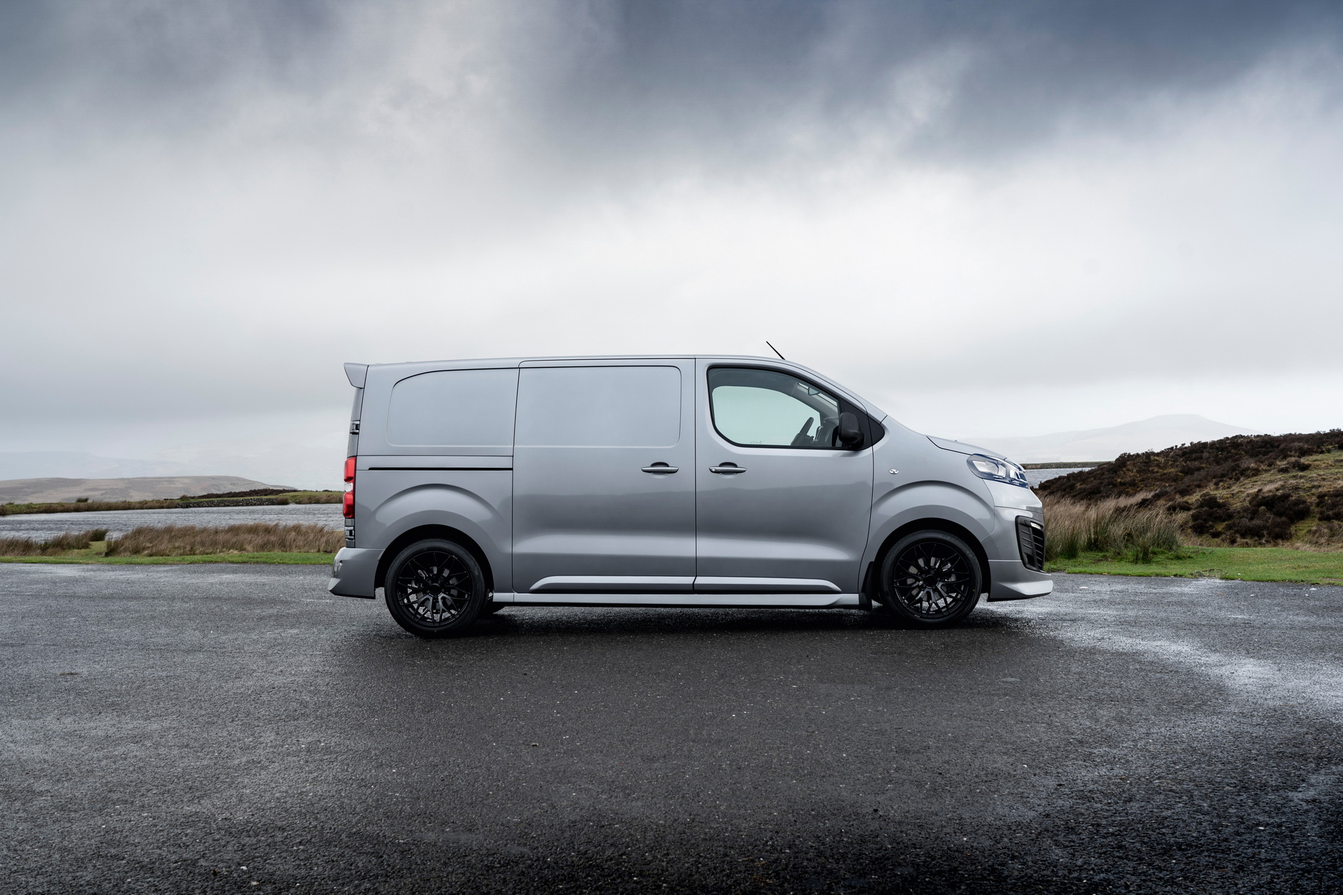 Vauxhall Vivaro Gains Sporty GS Trim And More Powerful Diesel Engine