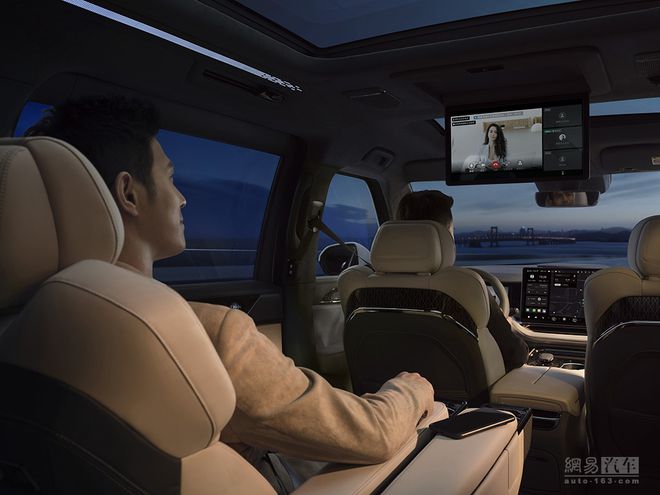 Zeekr’s 009 Electric Minivan Is All About Luxury And Comfort