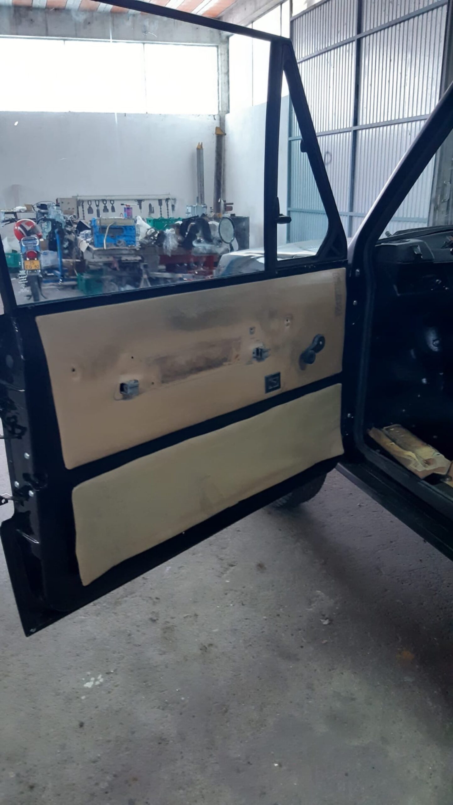 LS3-Powered Range Rover Classic Restomod By Legacy Overland Is A Thing Of Beauty